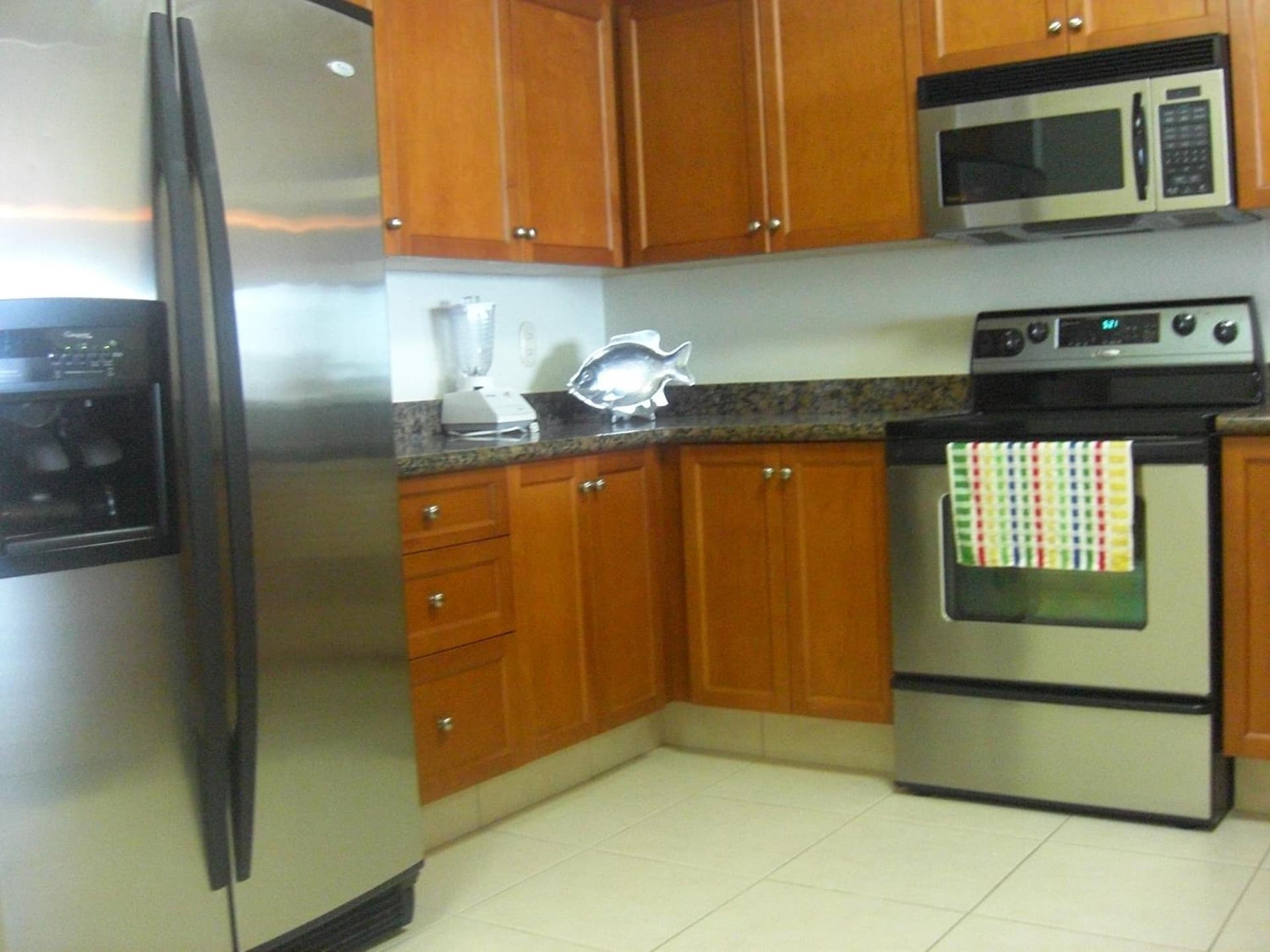 2 Br Five Star Playa Royale Residences Building