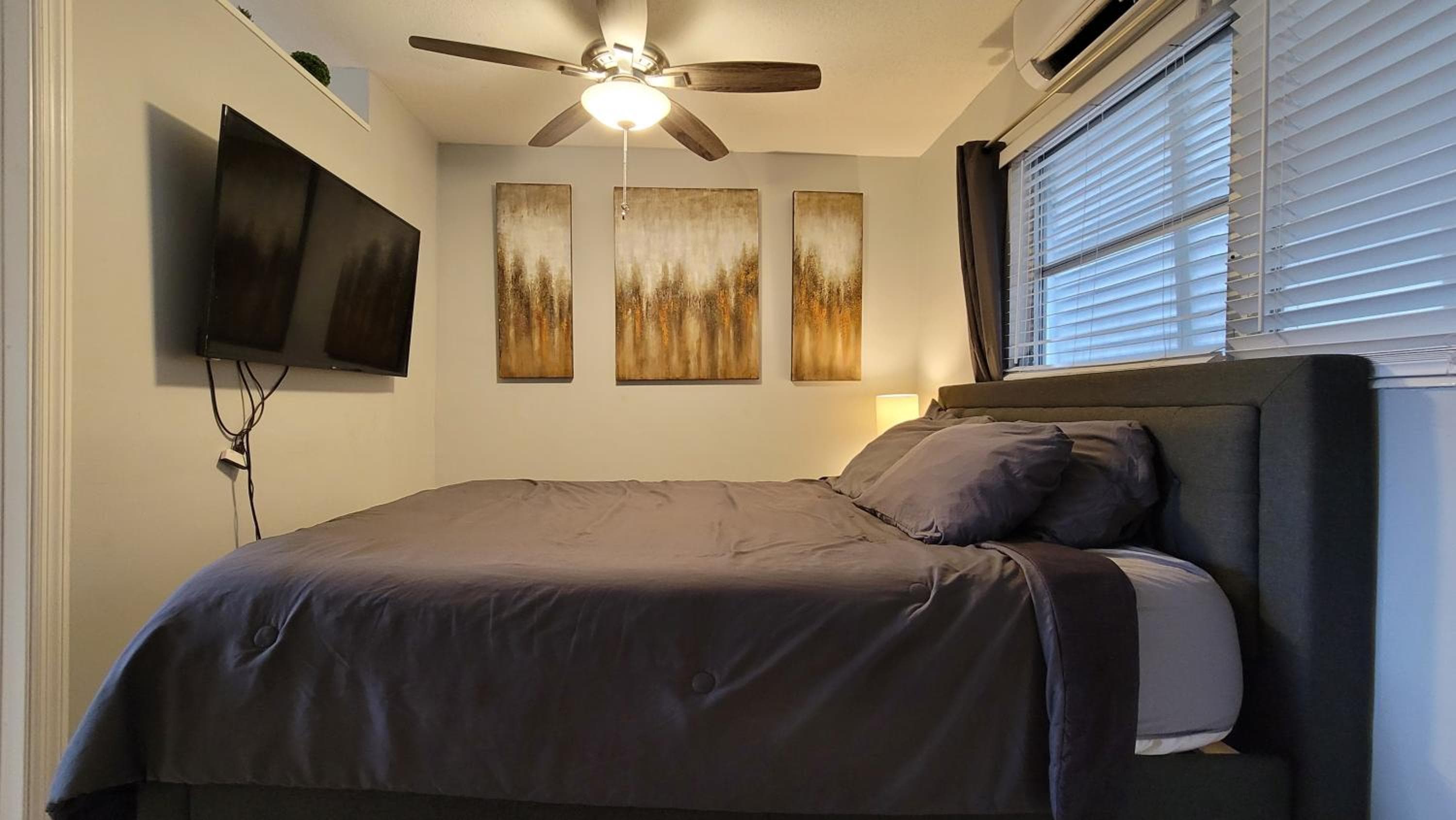 BEACHWAY INN