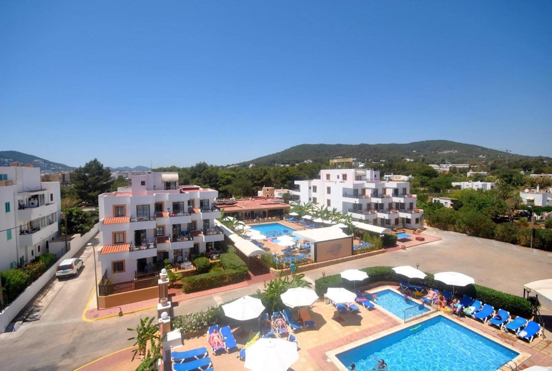 Invisa Aparthotel Casa Luis