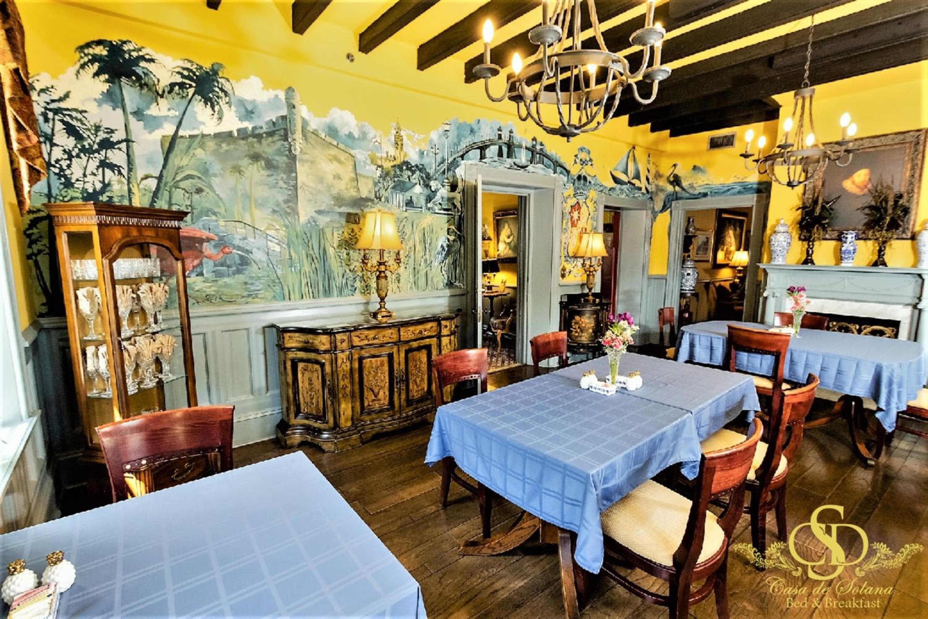 Casa De Solana Bed and Breakfast