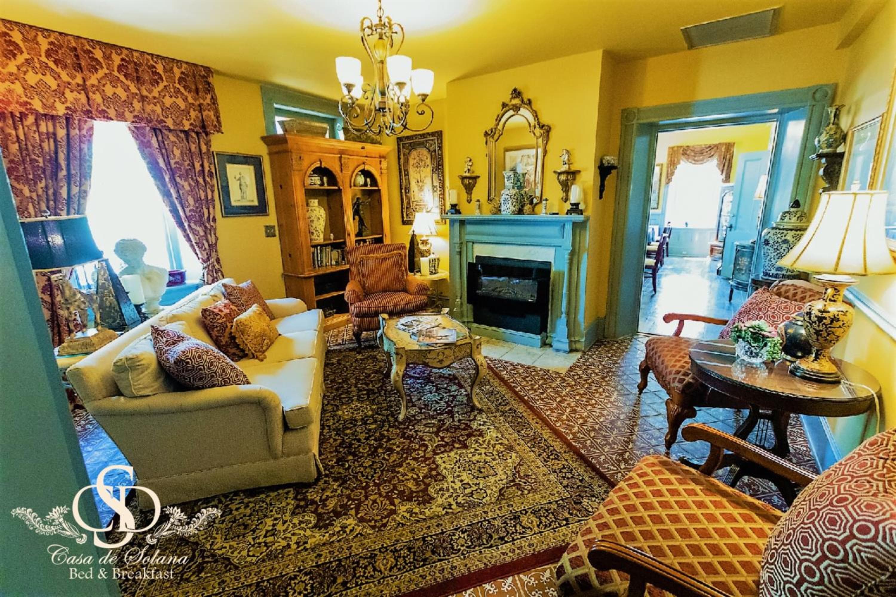 Casa De Solana Bed and Breakfast