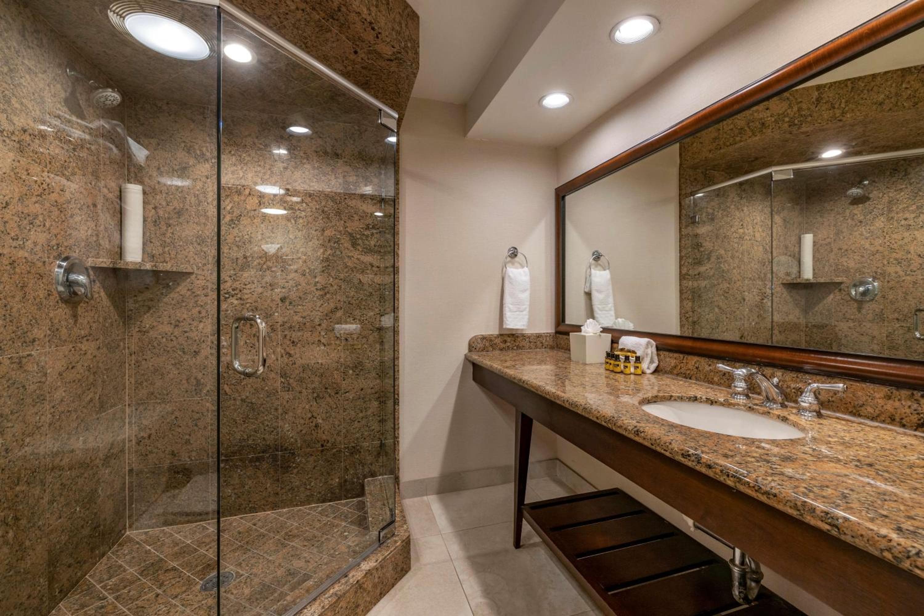 Best Western PLUS Island Palms Hotel & Marina