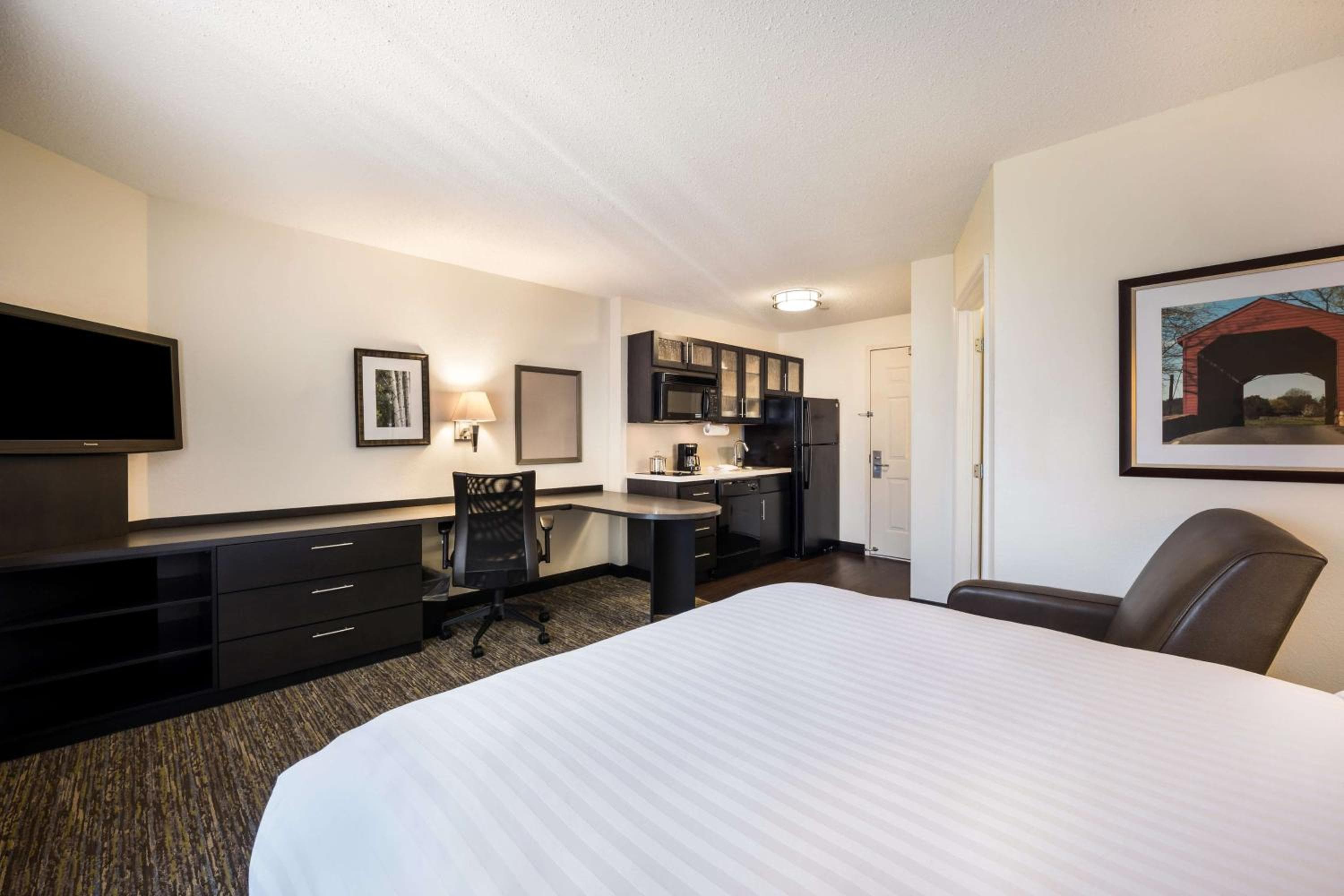 Sonesta Simply Suites Columbus Airport Gahanna