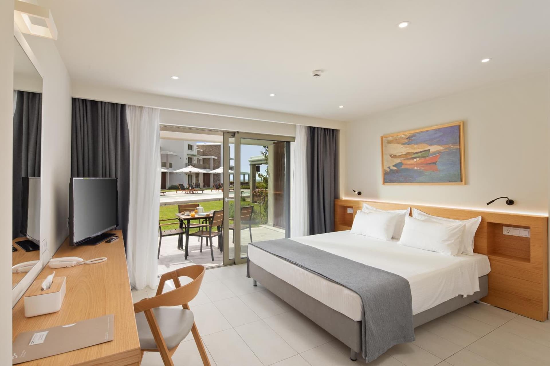 Thalassa Suites