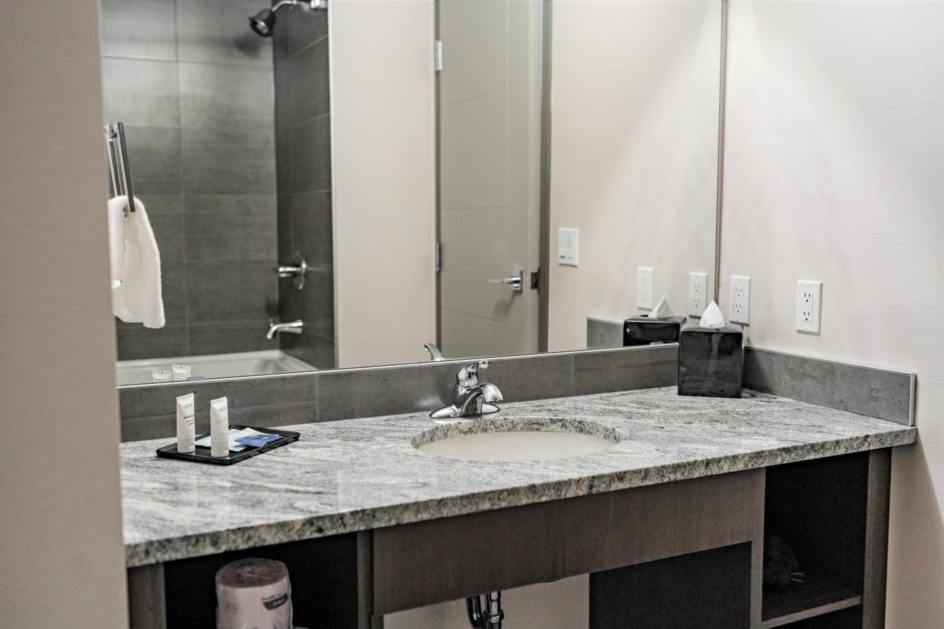 Park Inn by Radisson Edmonton Airport