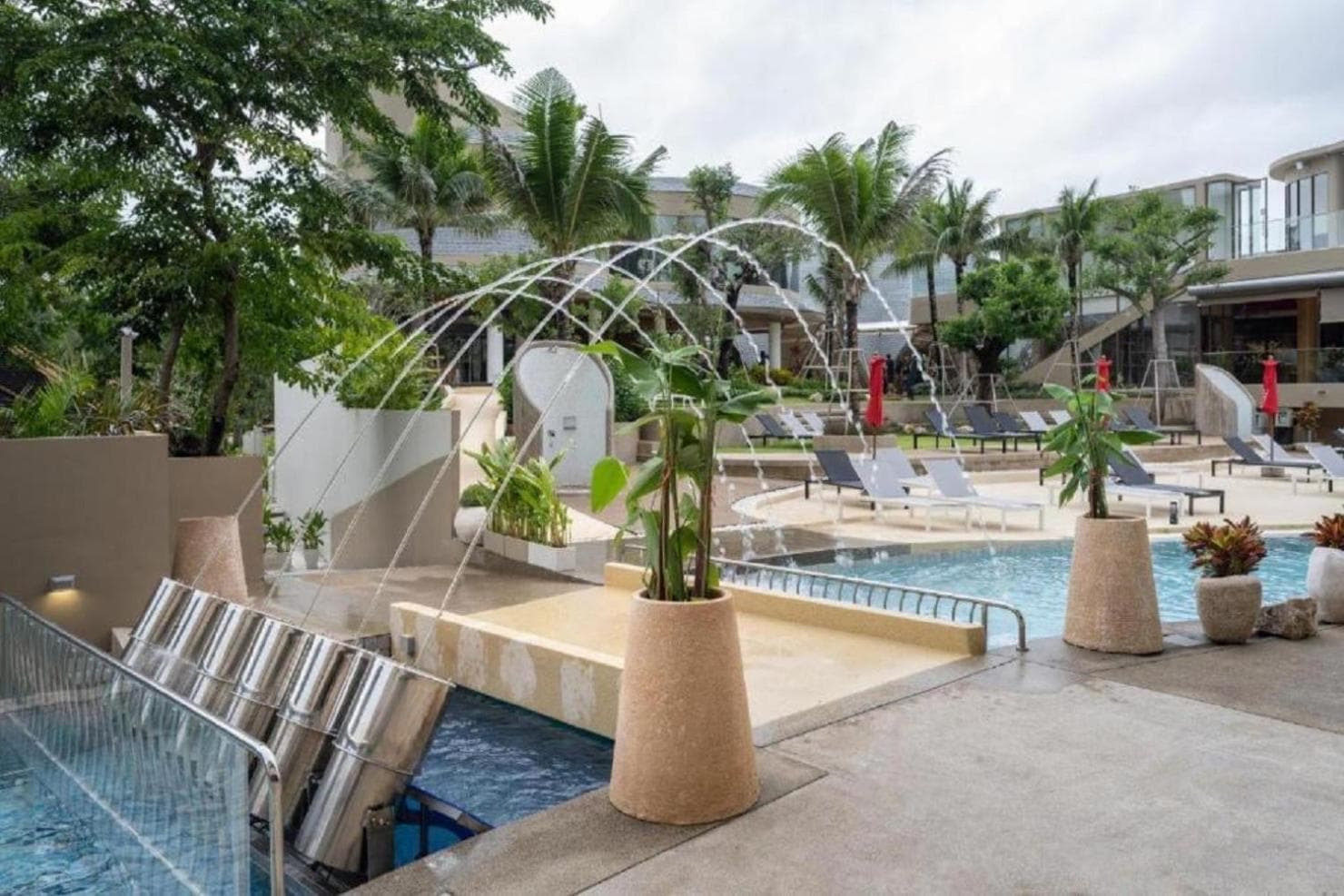 Metadee Concept Hotel