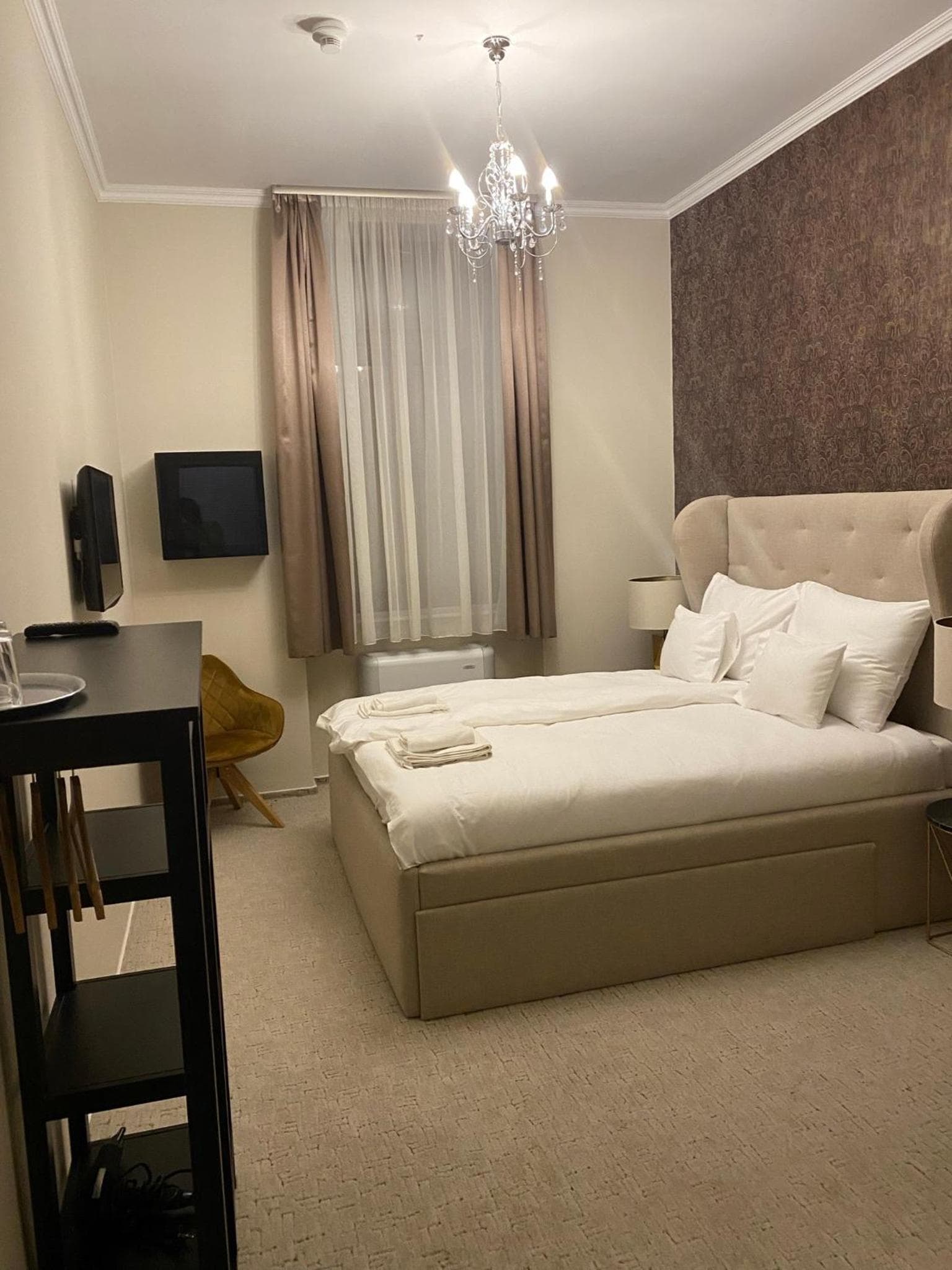Váralja Home