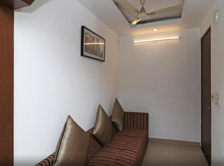 New Hotel Rajwada By WB Inn