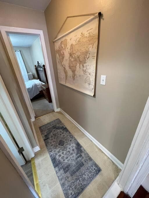 The Purple Door apt in the heart of Radford city