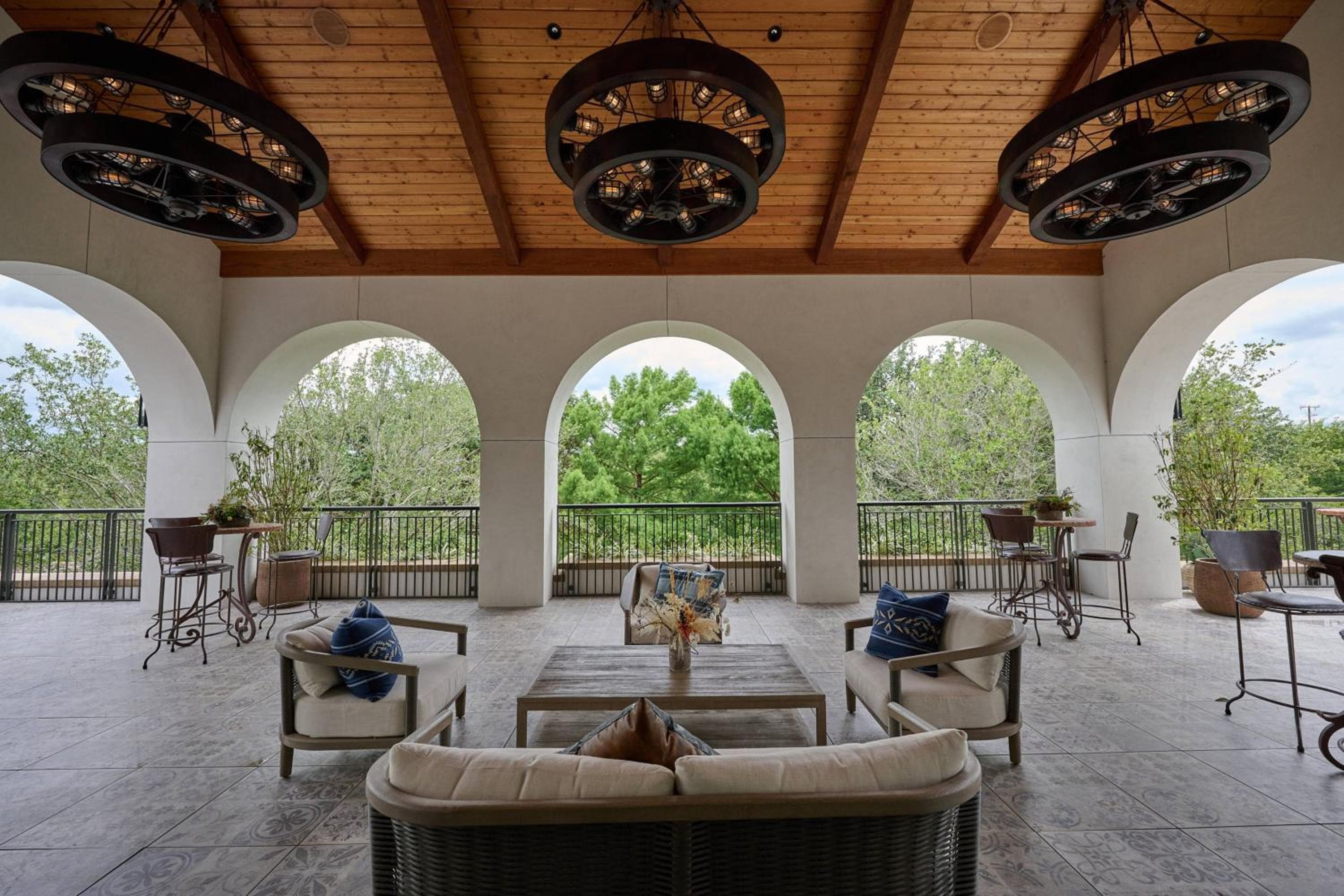 Hotel Drover, Autograph Collection
