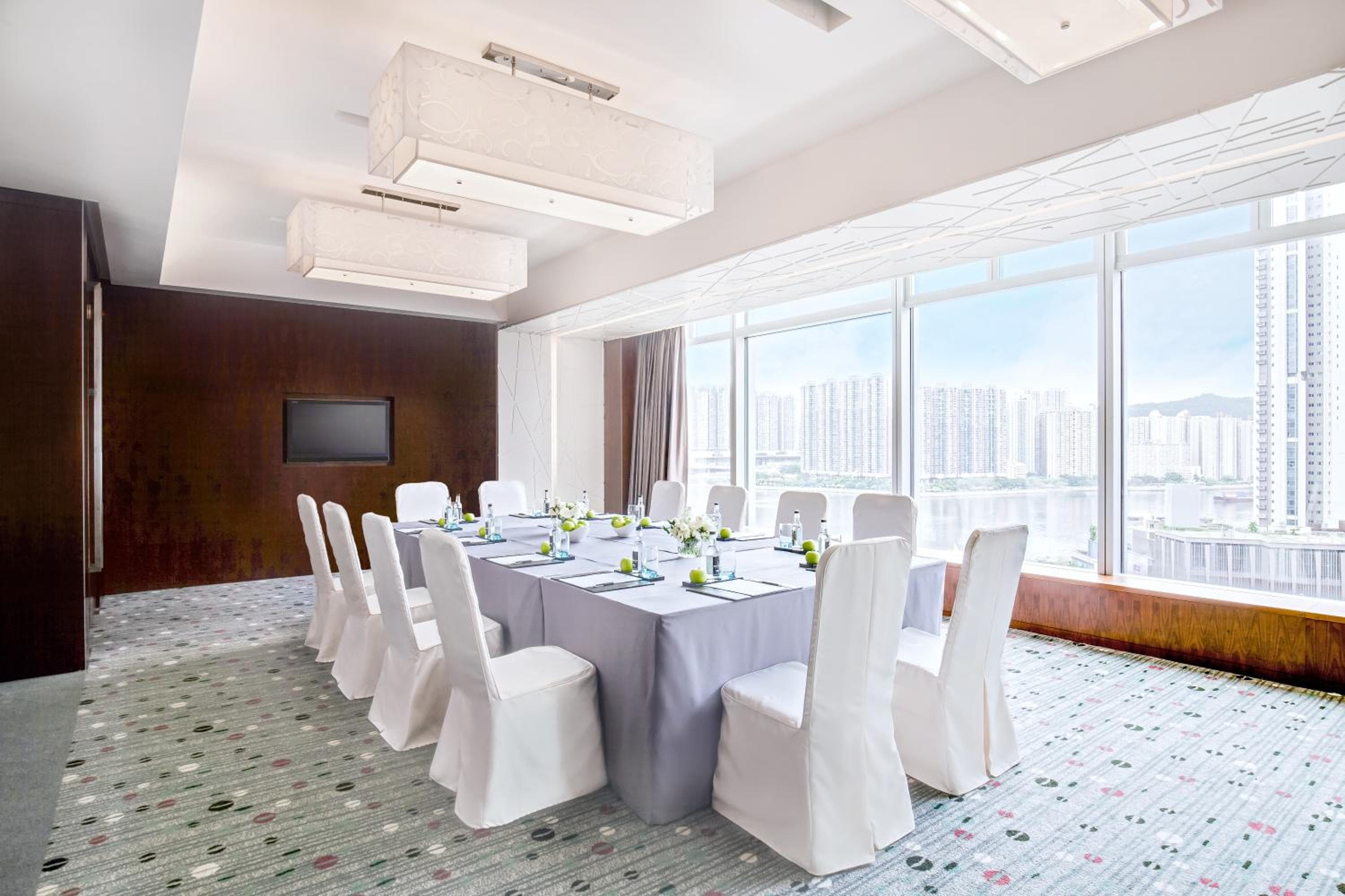 Nina Hotel Tsuen Wan West