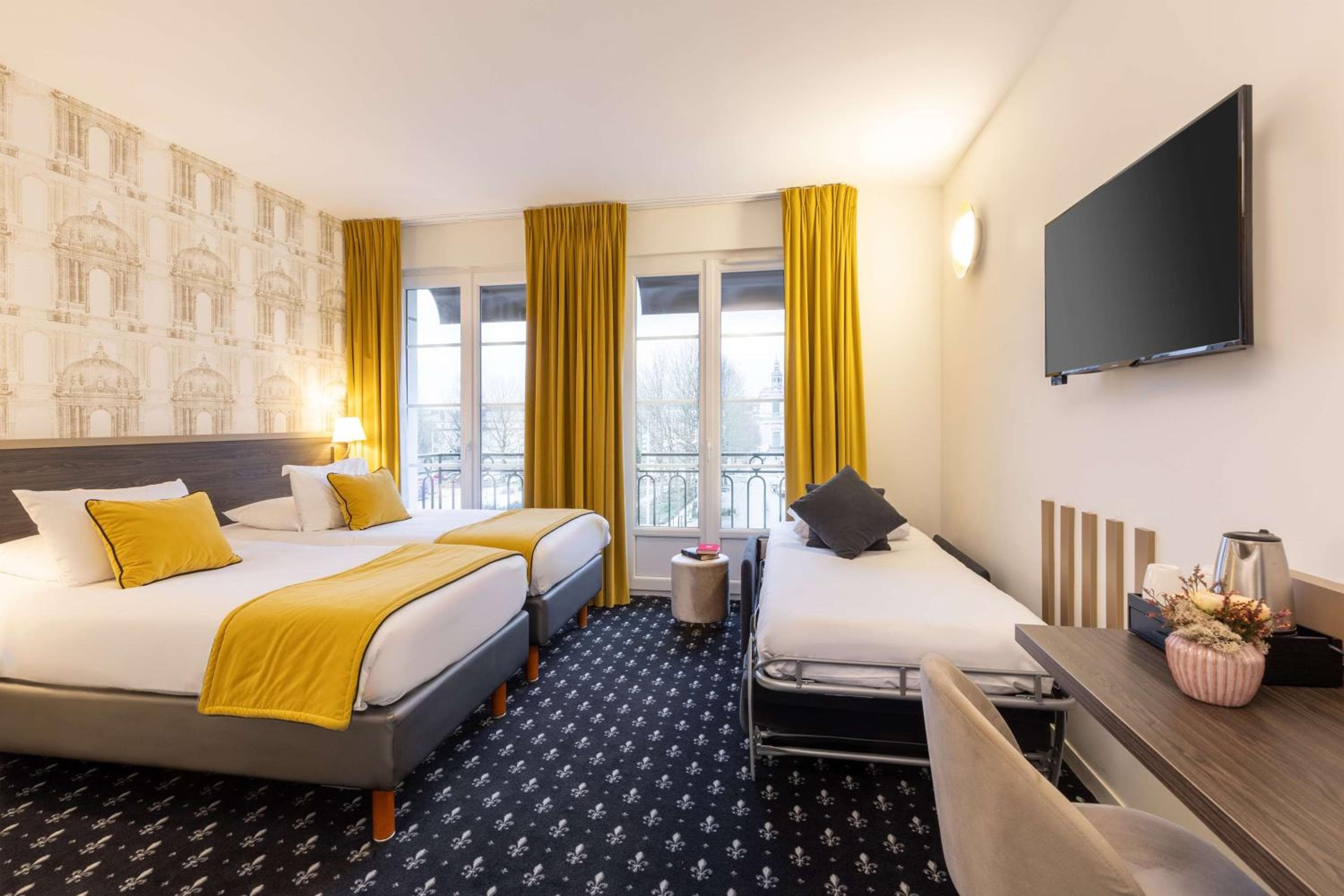 hotel room