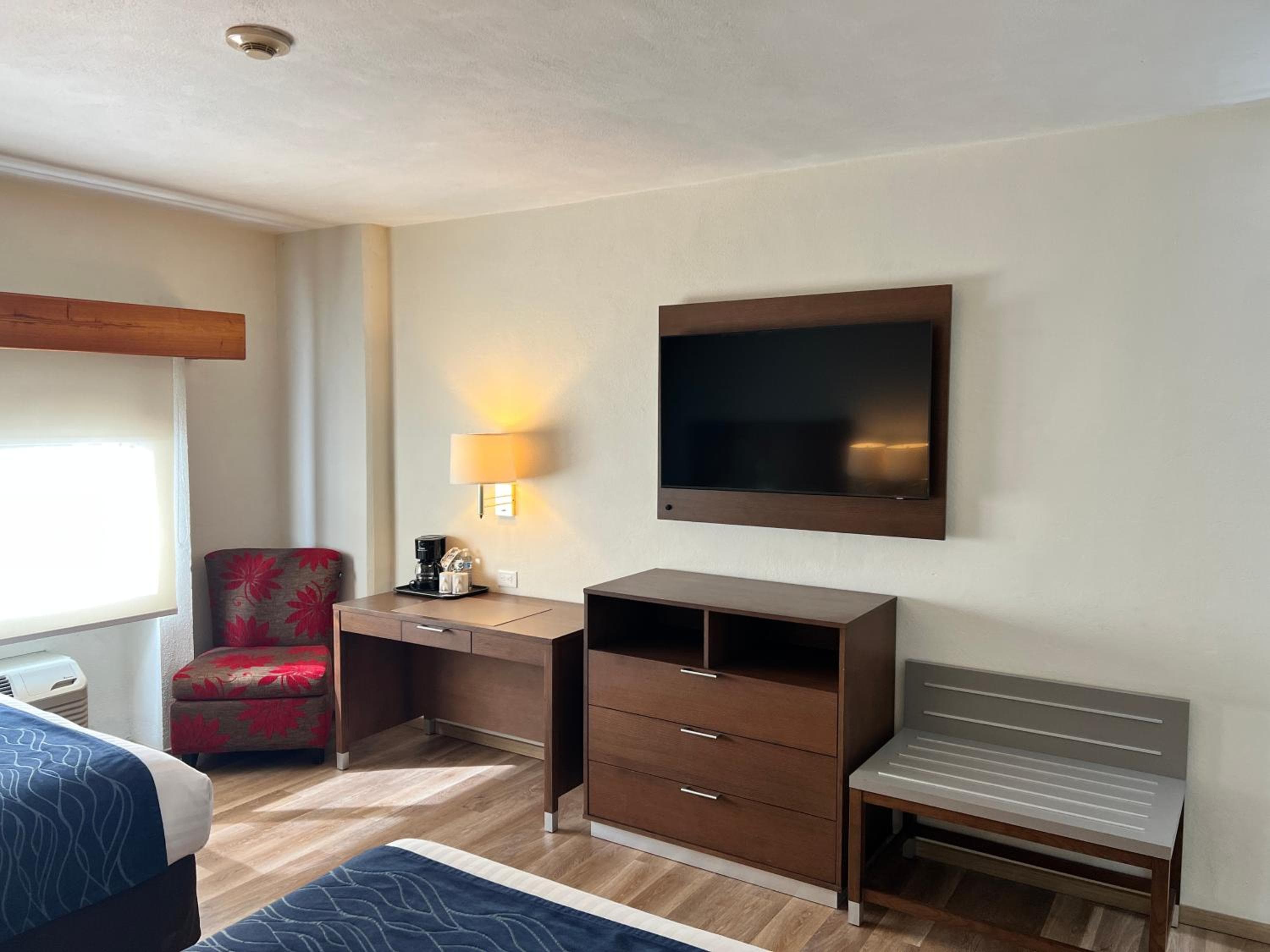Comfort Inn Monterrey Valle