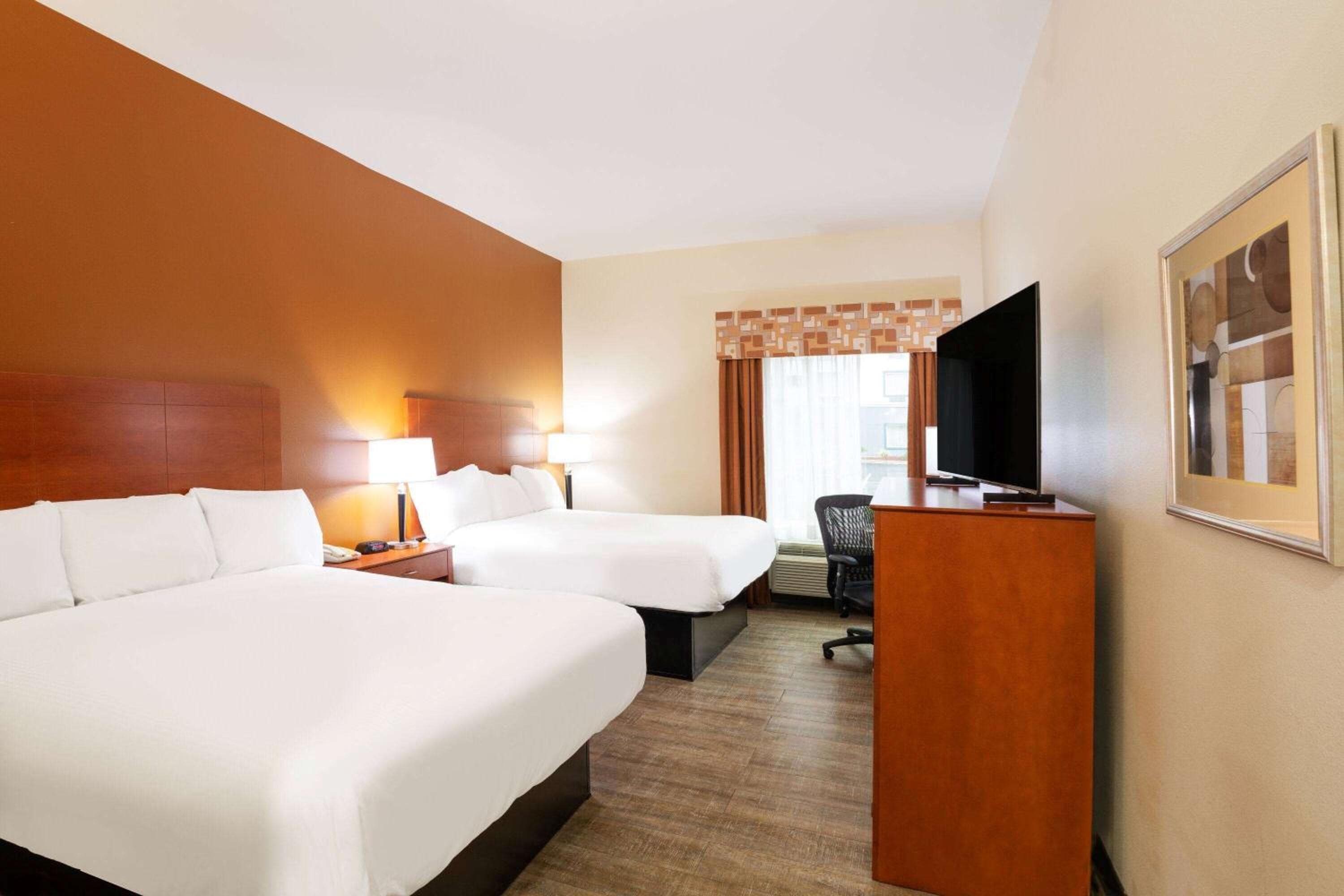 Baymont by Wyndham Savannah I-95