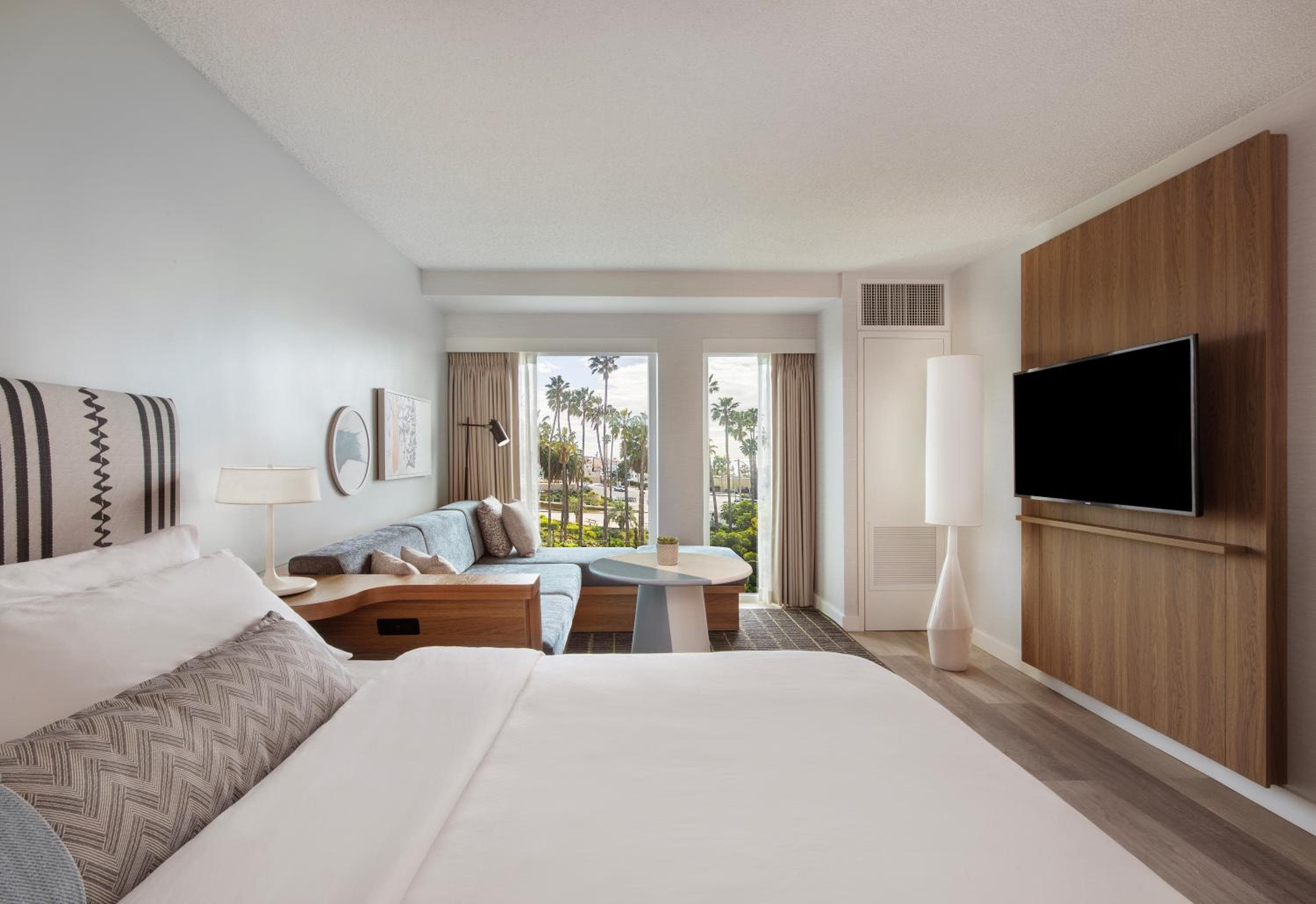 The Pierside Santa Monica