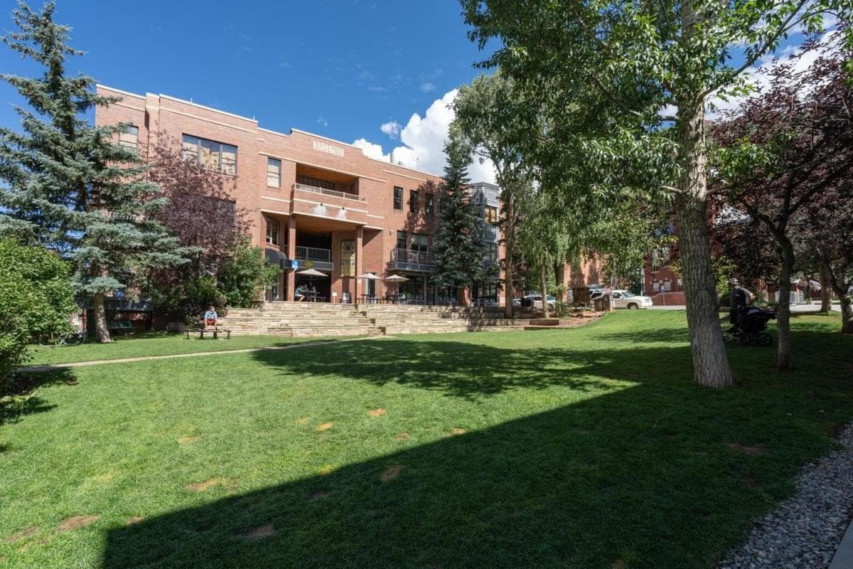 Style & Location! Steps to Gondola, Main Street, River condo