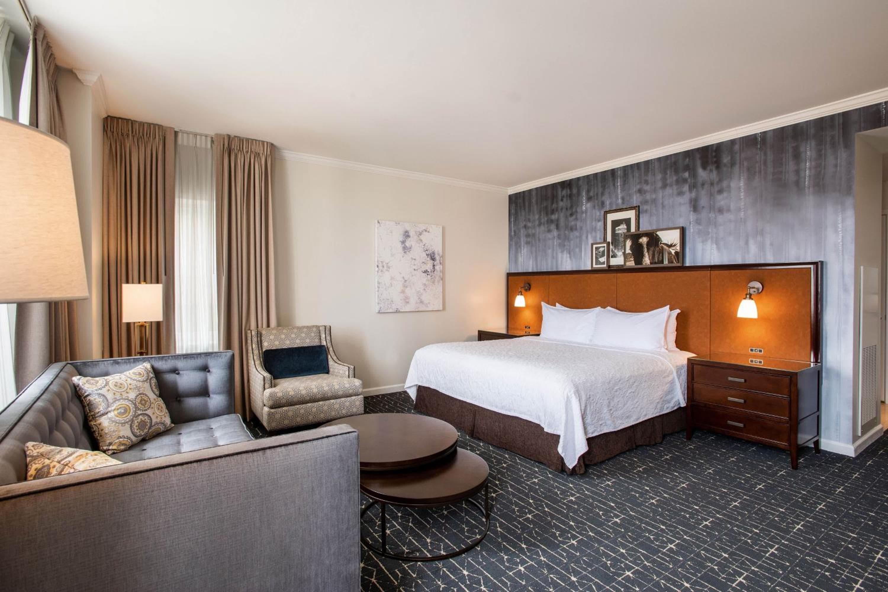 Magnolia Hotel Houston, a Tribute Portfolio Hotel