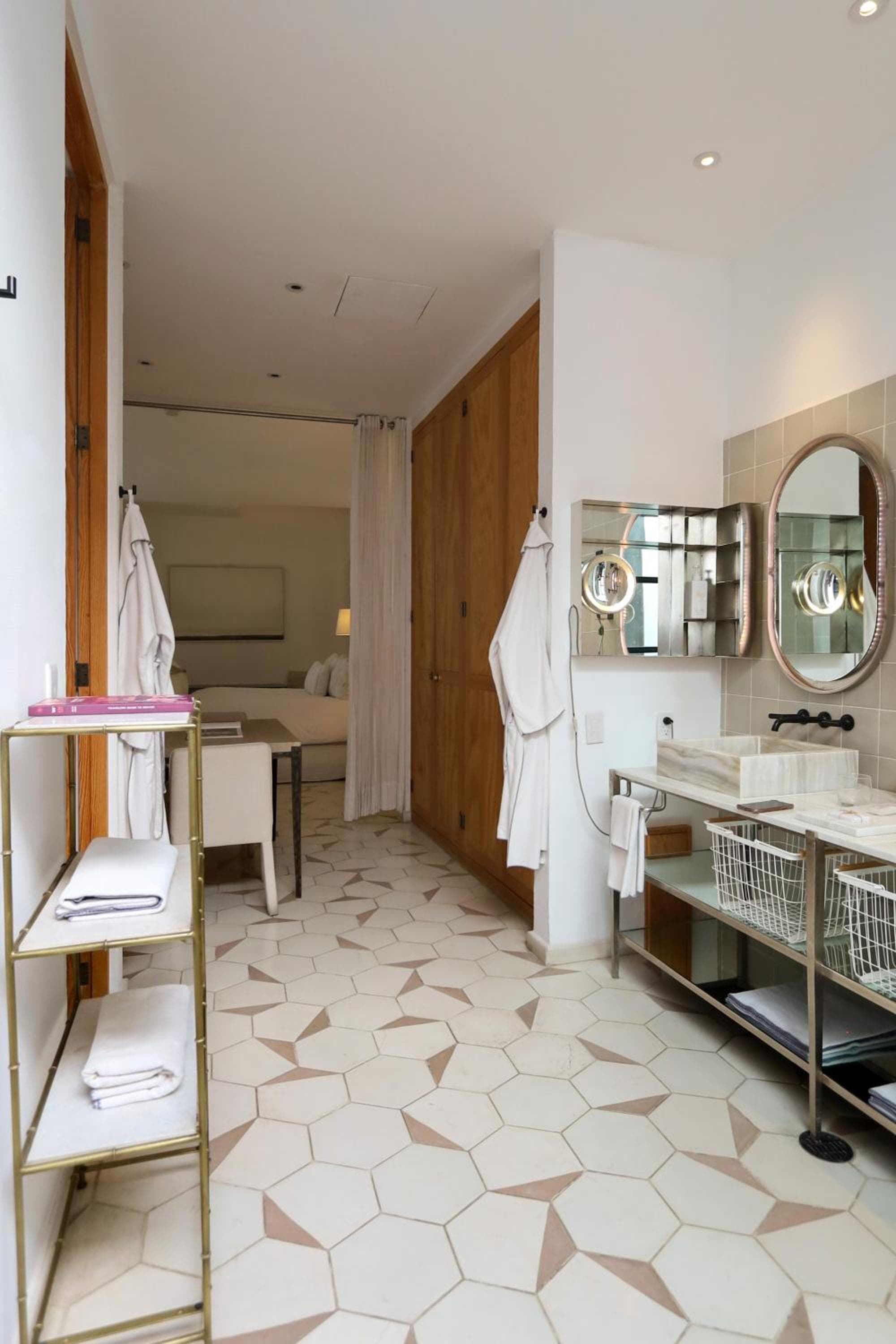 LOtel-Casa Arca