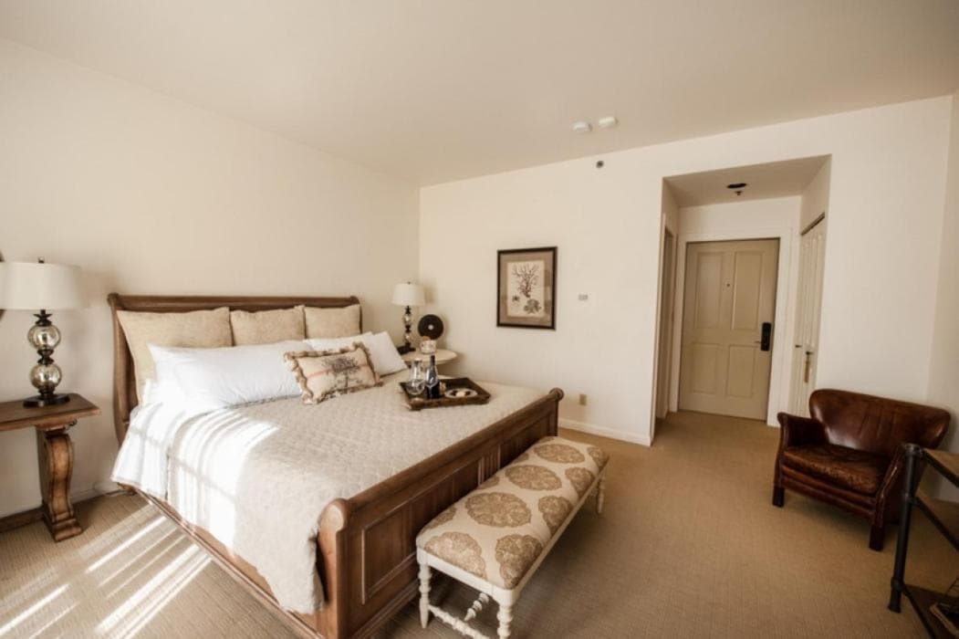 Seal Cove Inn