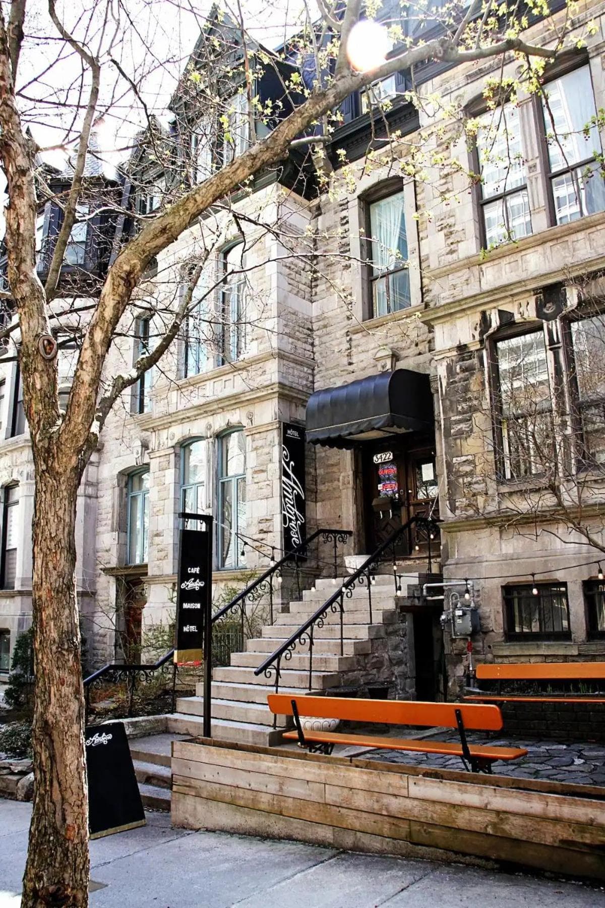 Ambrose House & Cafe - SELF CHECK-IN GUESTHOUSE