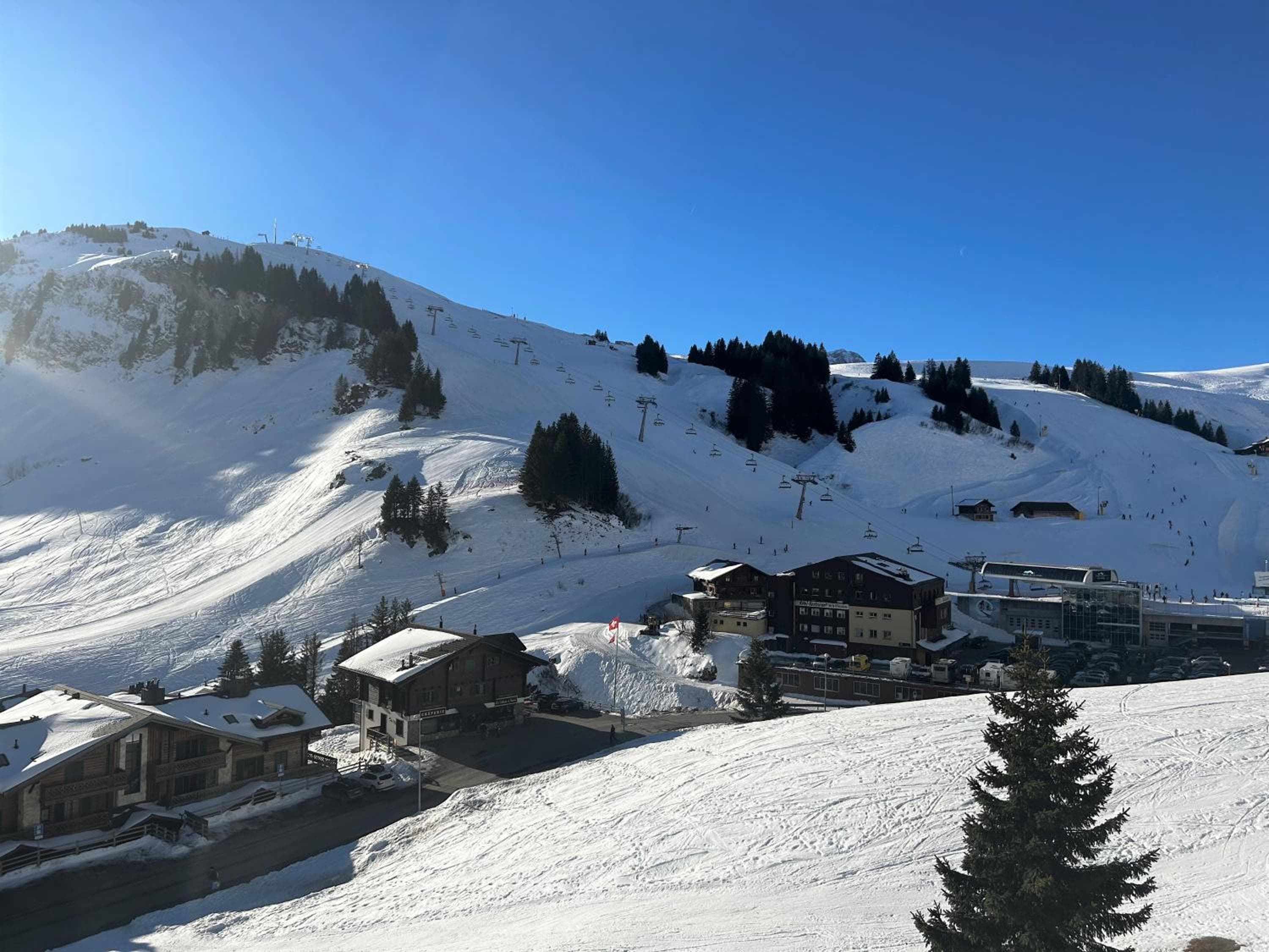 2 Bedroom Apartment, ski-in/ski-out in Les Crosets
