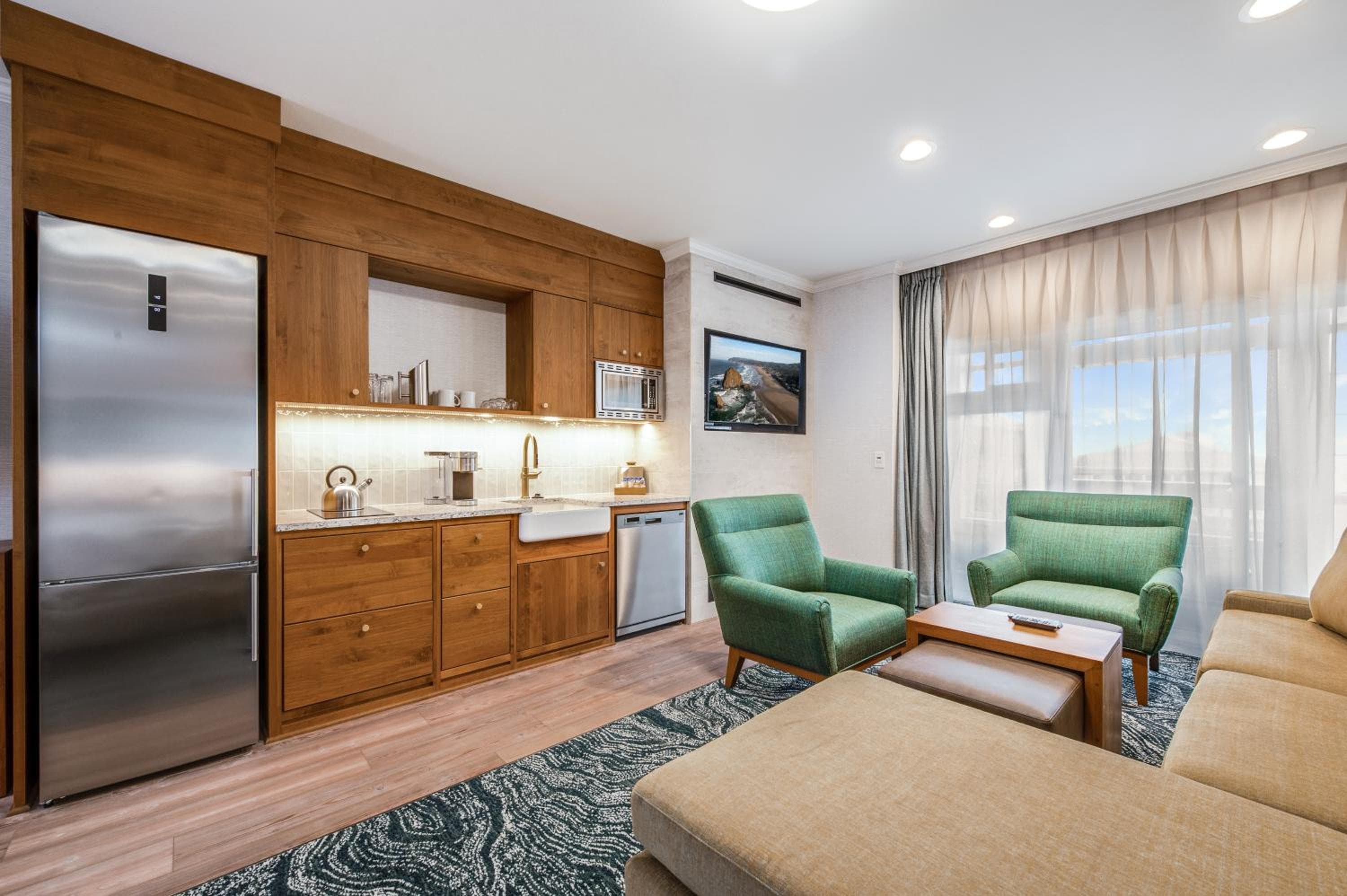 Hallmark Resort in Cannon Beach