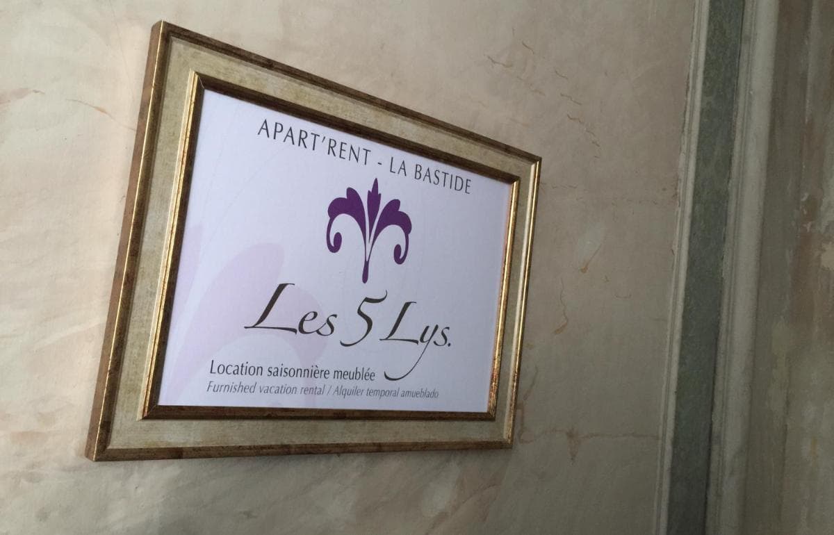 Apartments Les 5 LYS - Quartier La Bastide