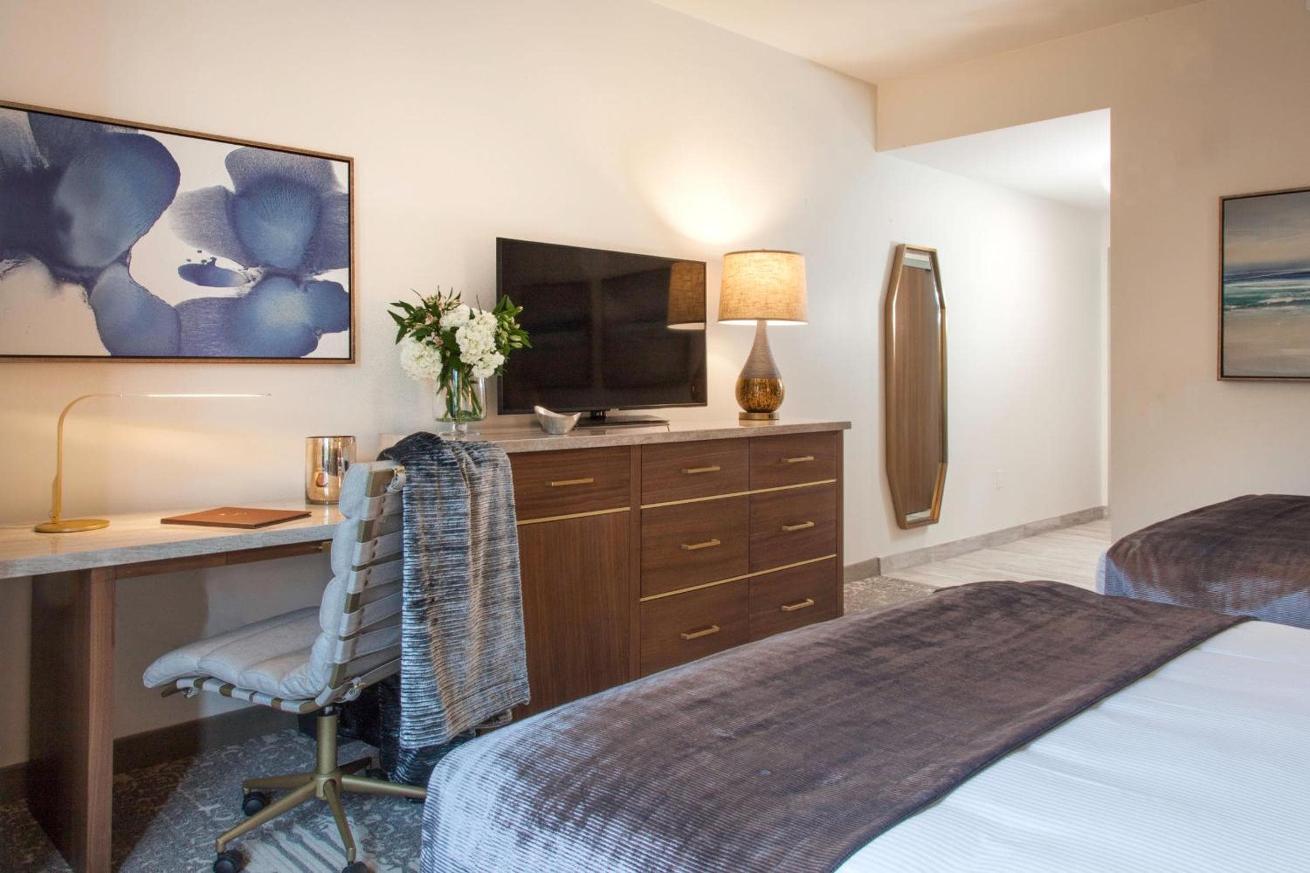 Legacy Resort Hotel & Spa