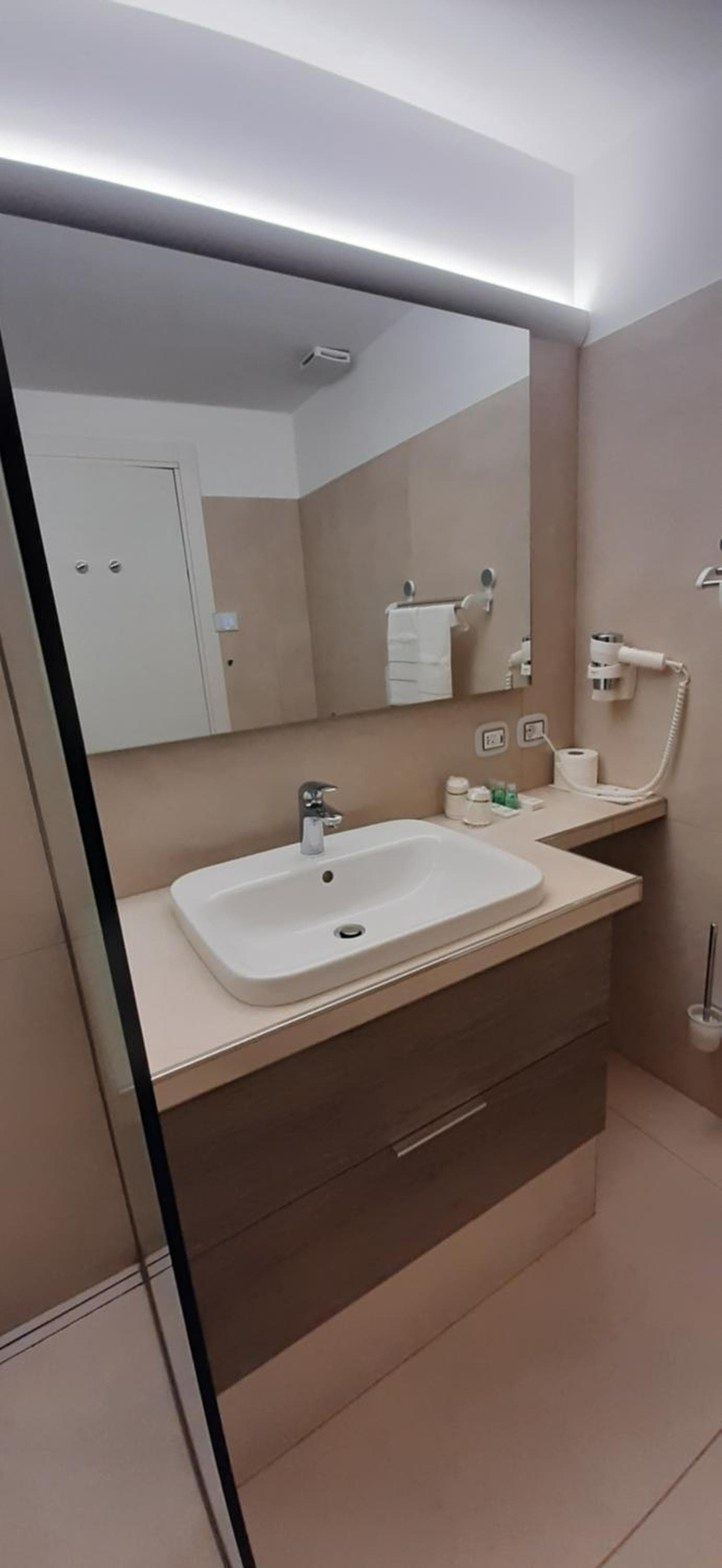 Delta Hotel Apartments
