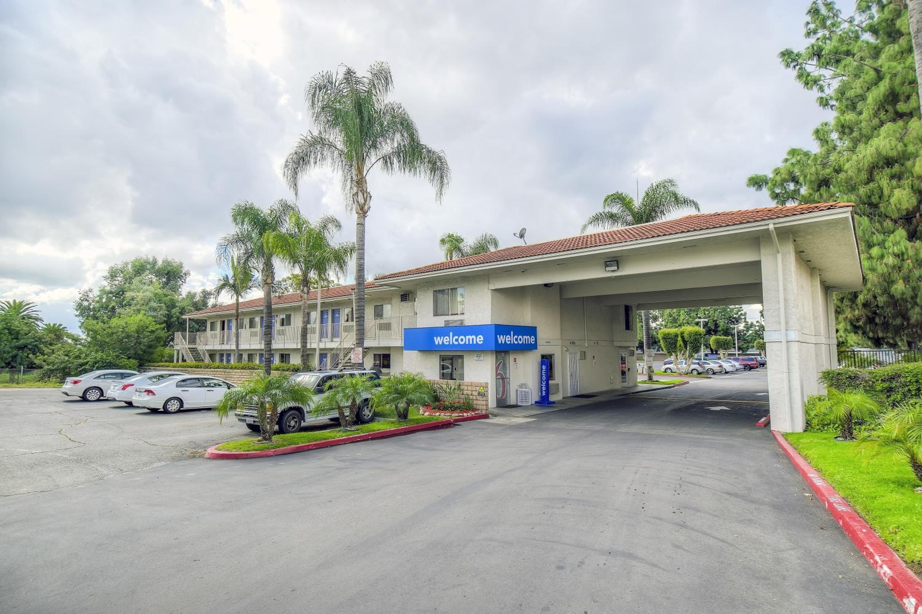 Motel 6 Chino, CA - Los Angeles Ontario
