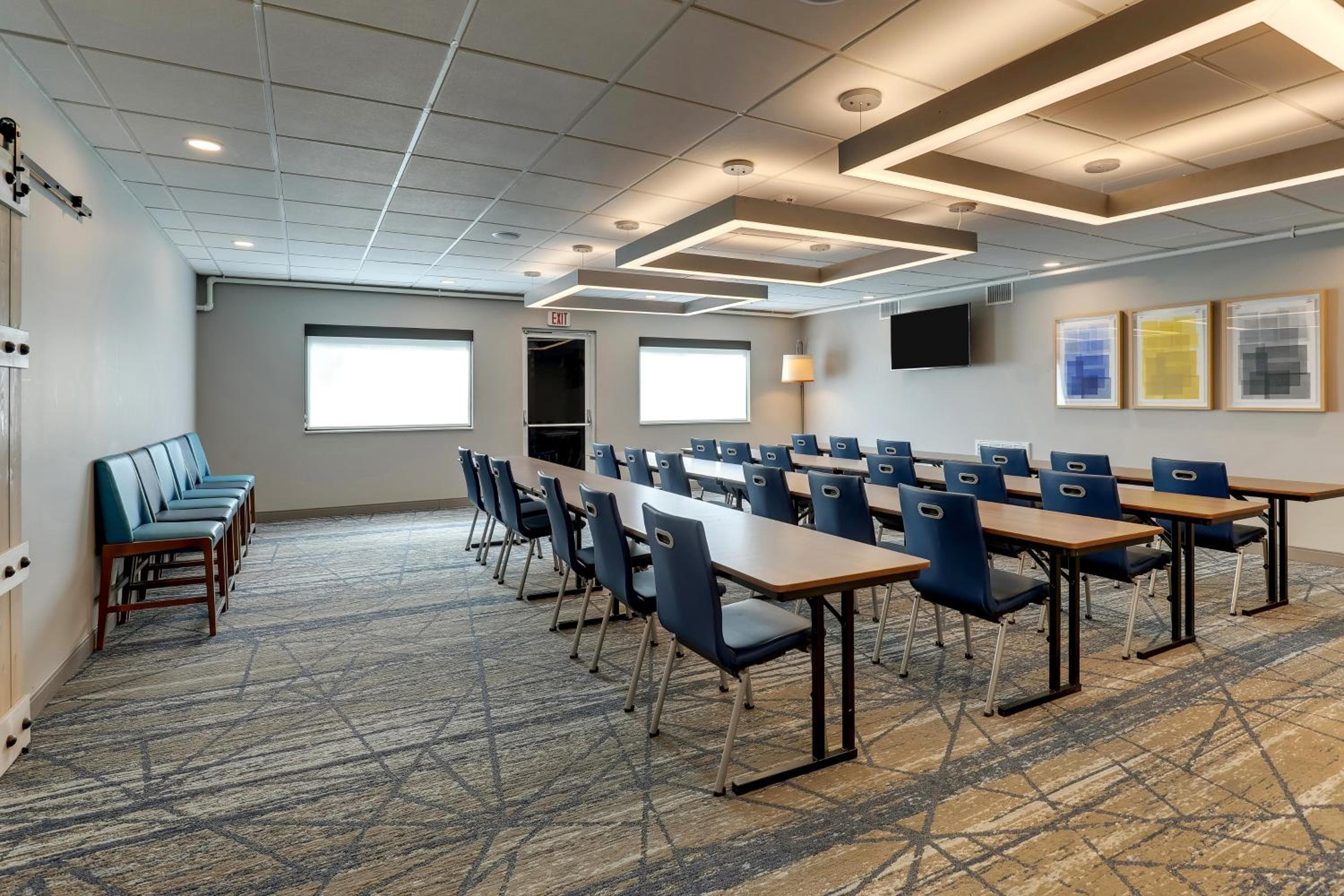 Holiday Inn Express Kenner - New Orleans Airport by IHG
