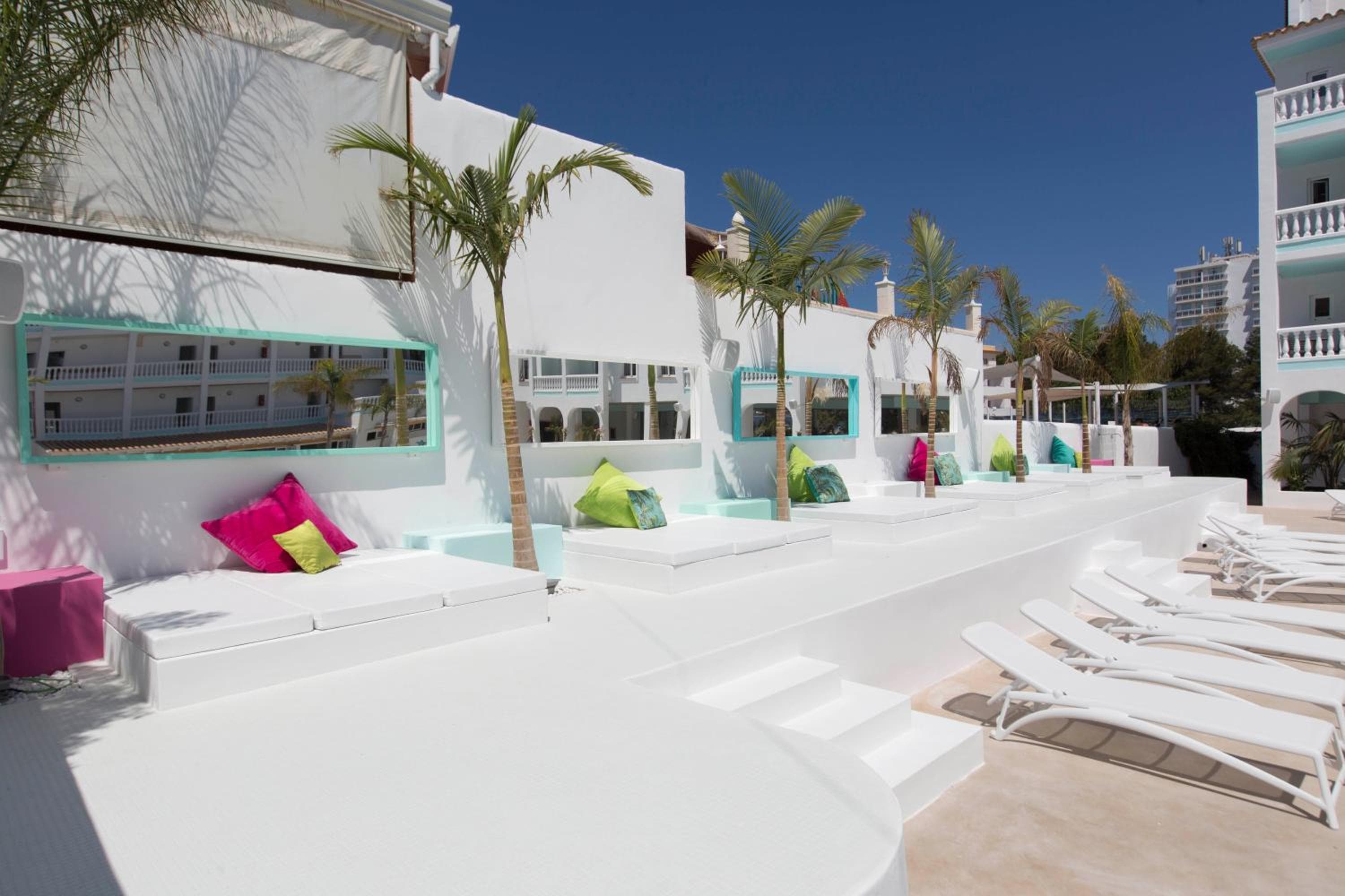 ENDLSS BEACH & DISCO HOTEL IBIZA Adults Only
