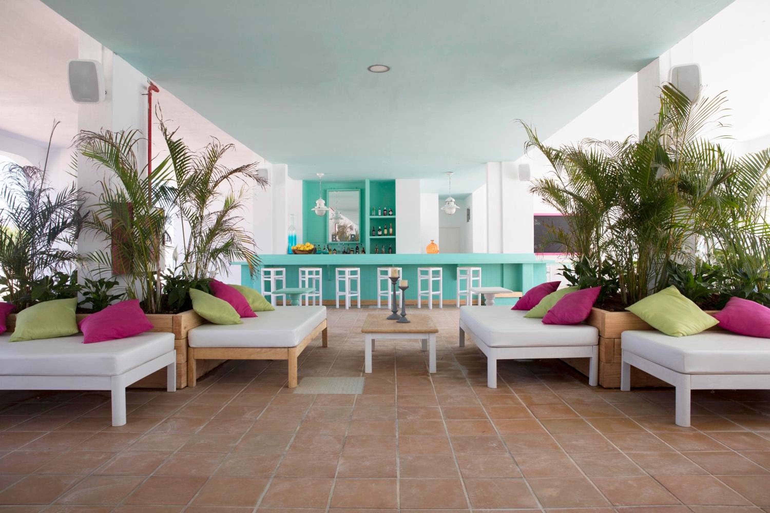 ENDLSS BEACH & DISCO HOTEL IBIZA Adults Only
