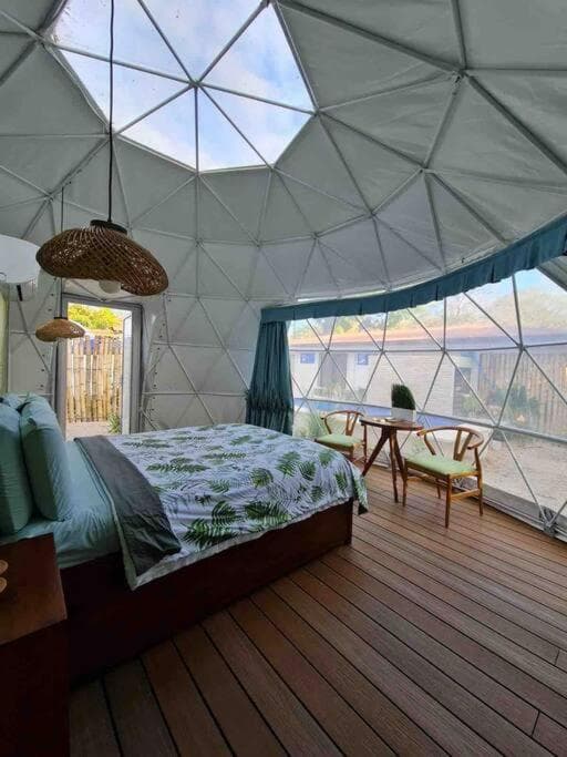 Ubuntu Glamping