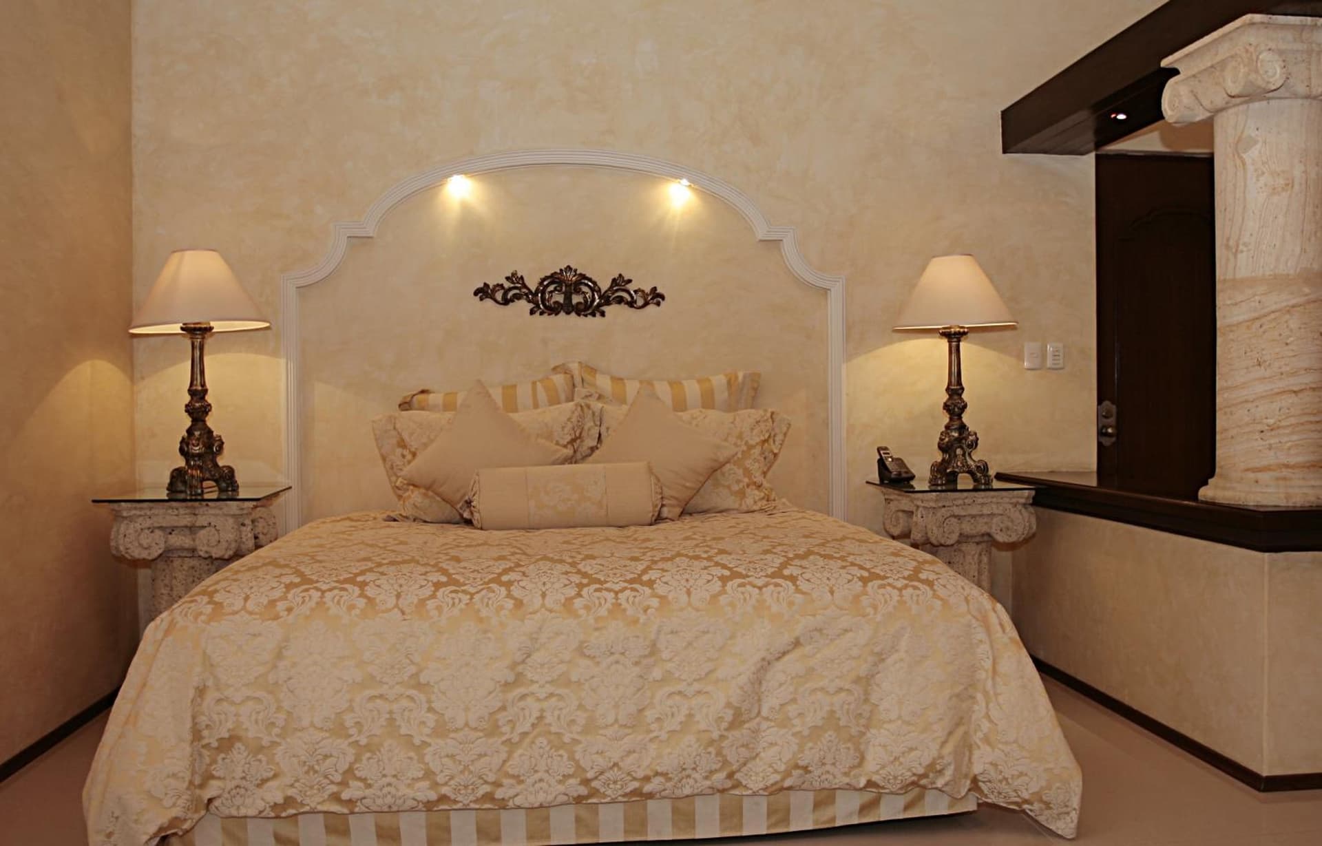 Ébano Hotel Boutique