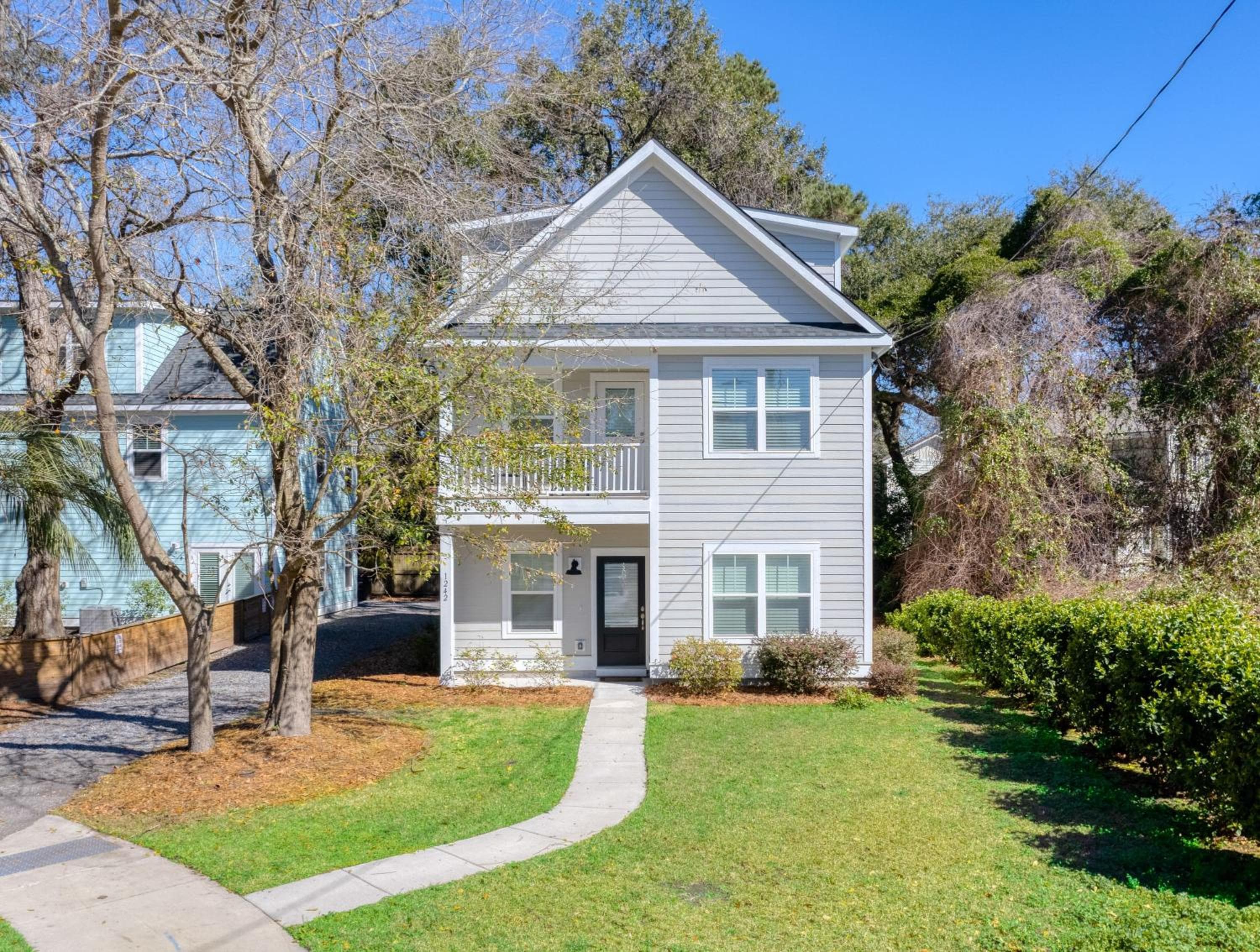 The Cozy Vibes-6 beds-Fenced in Backyard