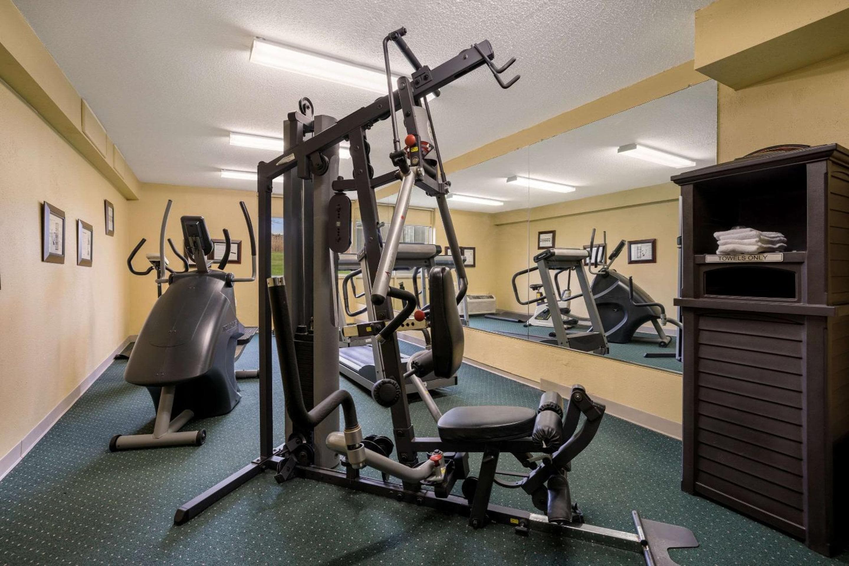 Quality Inn & Suites Syracuse Fairgrounds