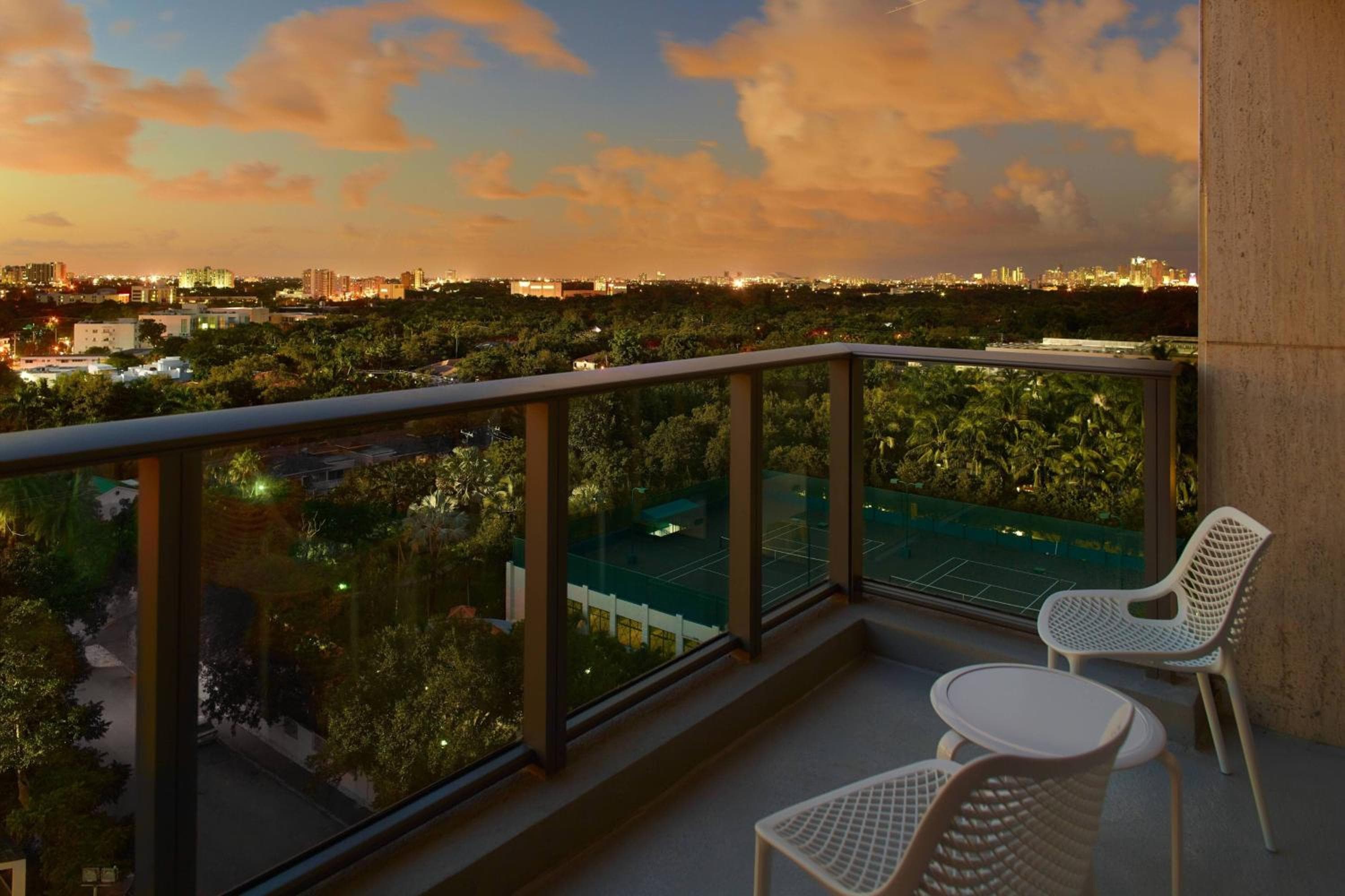 Courtyard Miami Coconut Grove