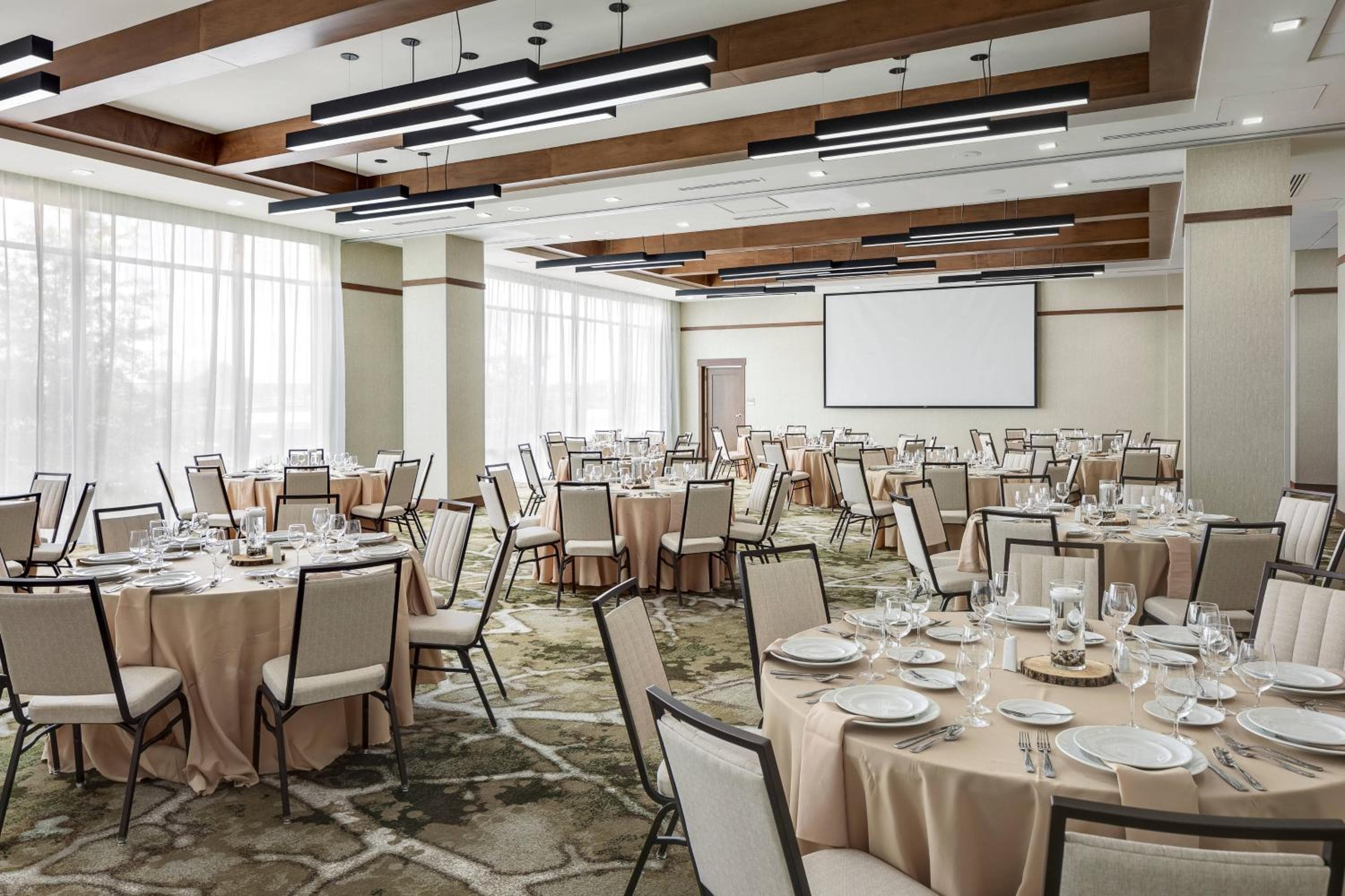 SpringHill Suites by Marriott Greenville Downtown