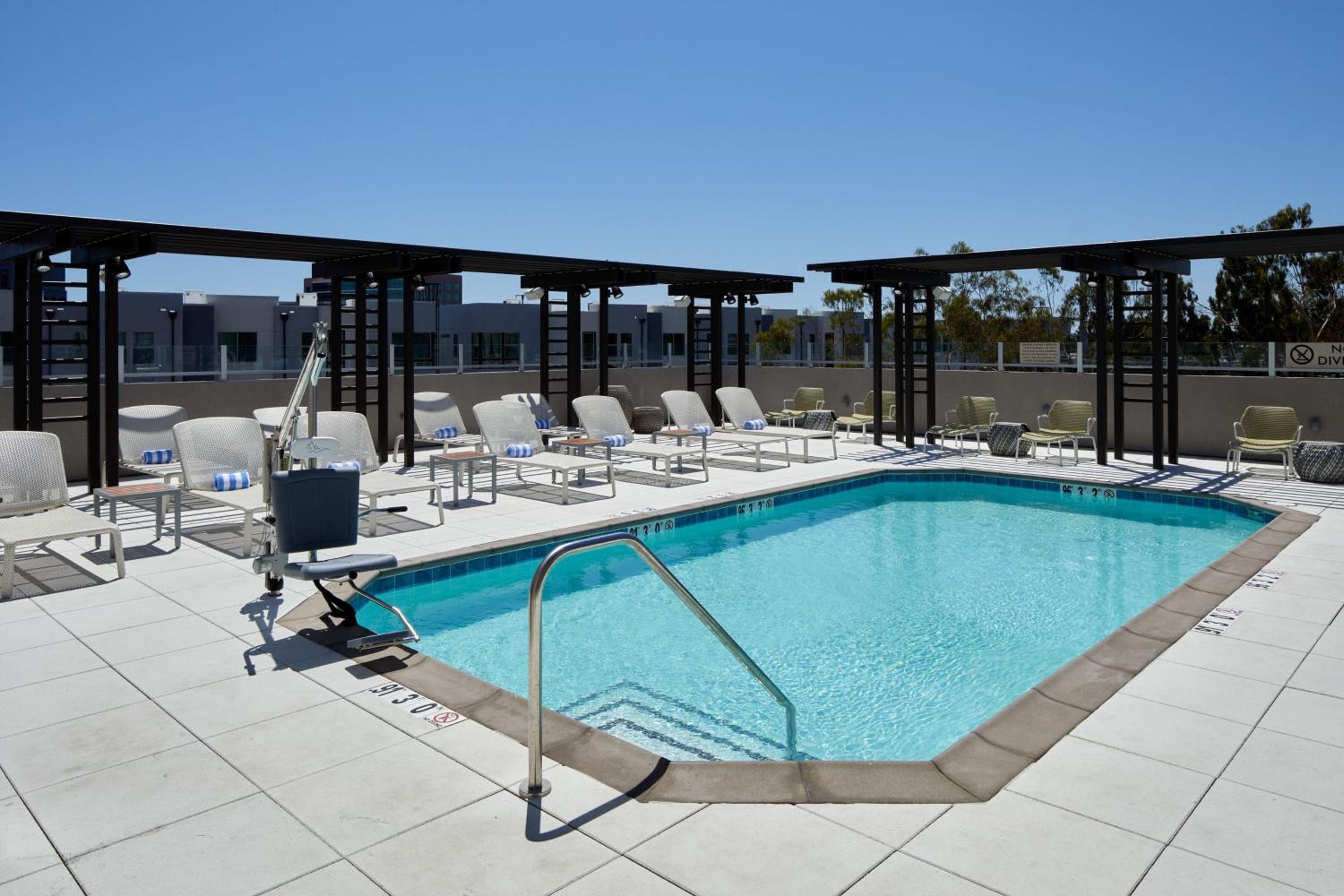 Element by Marriott Irvine