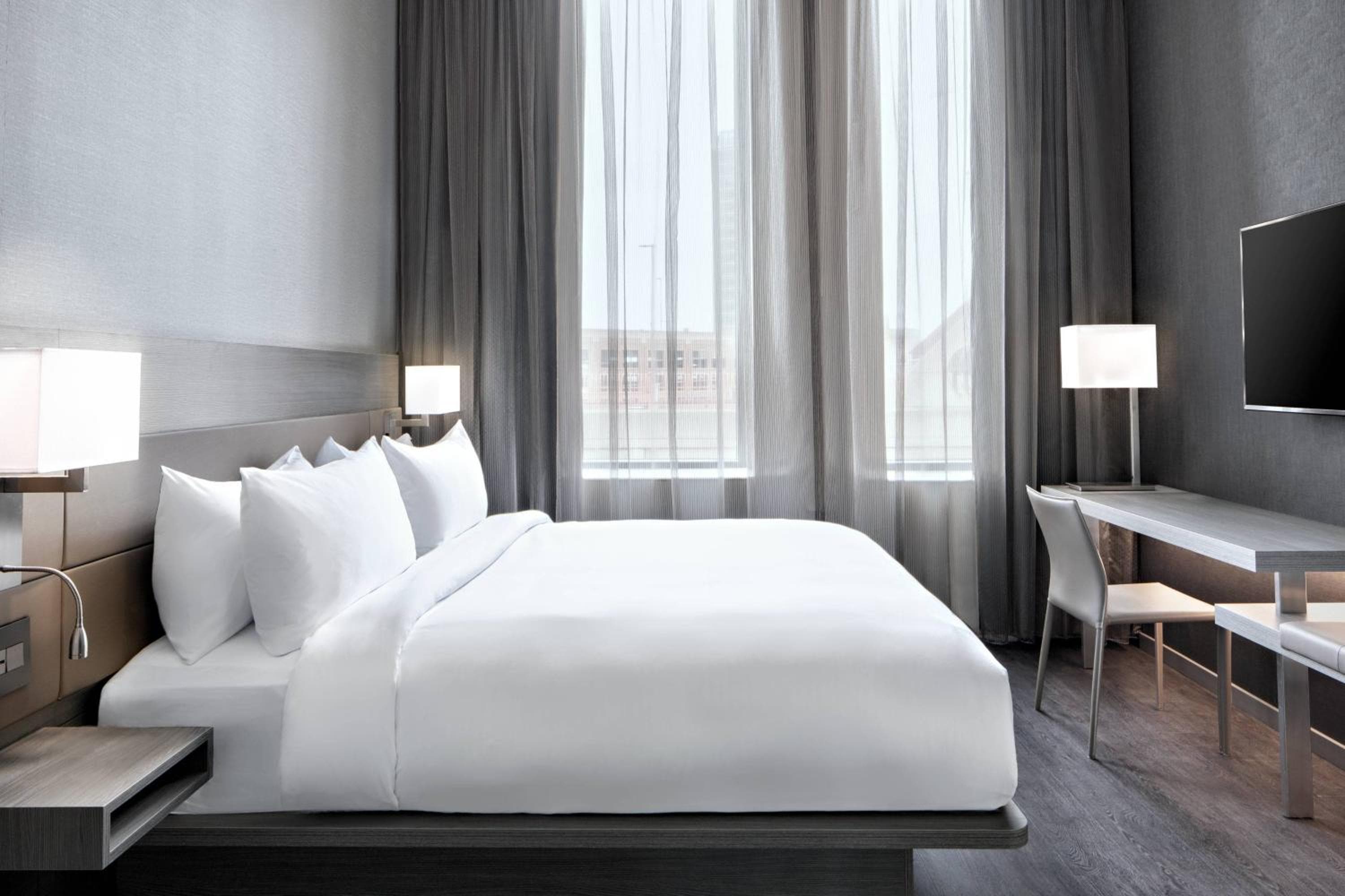 AC Hotel by Marriott Grand Rapids Downtown