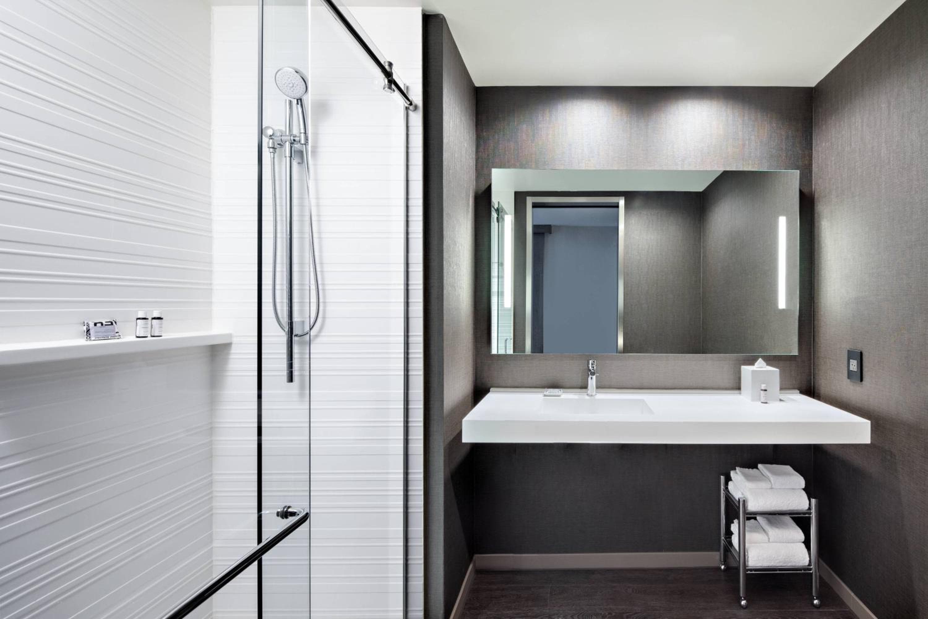 AC Hotel by Marriott Grand Rapids Downtown