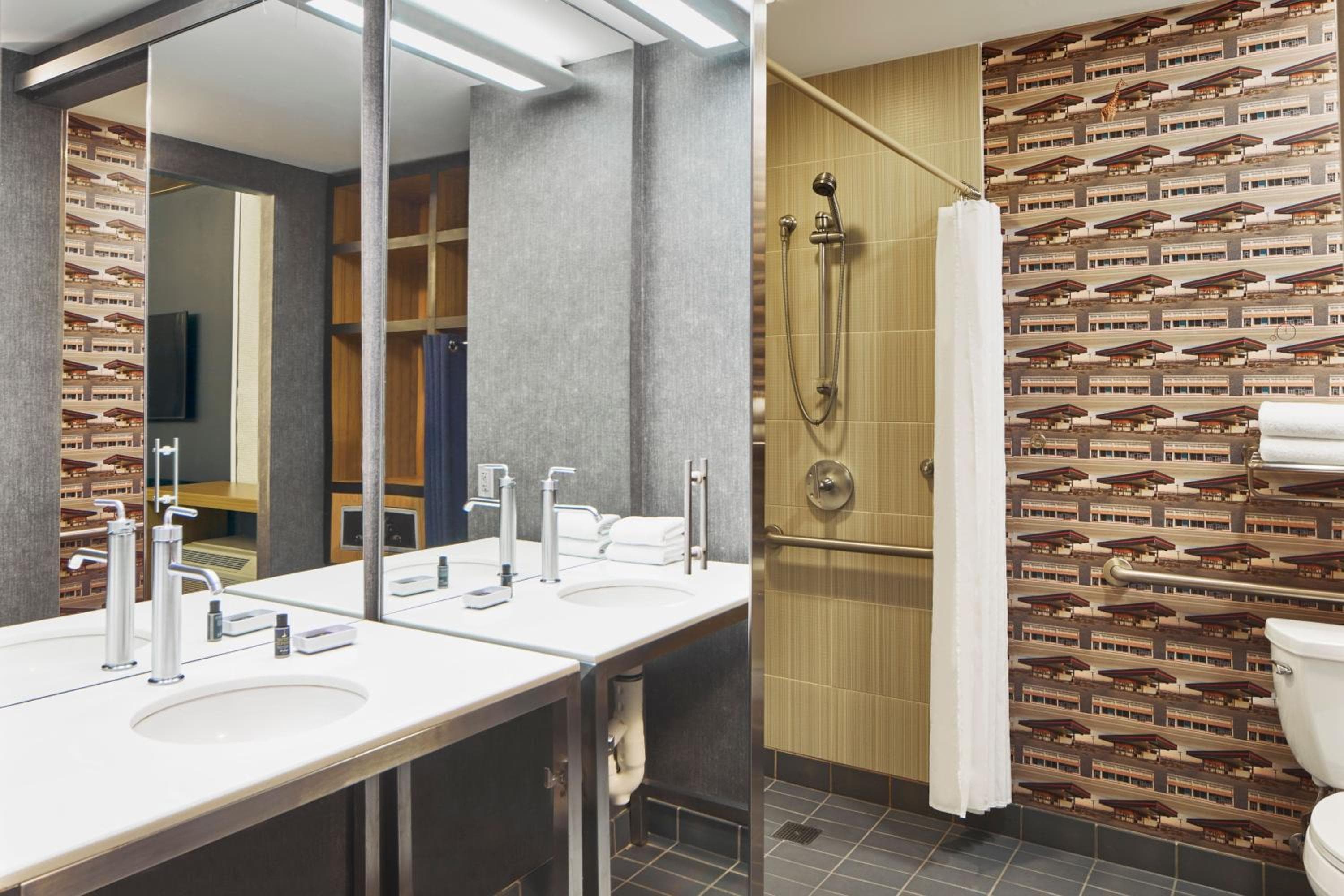 Aloft by Marriott Austin at The Domain