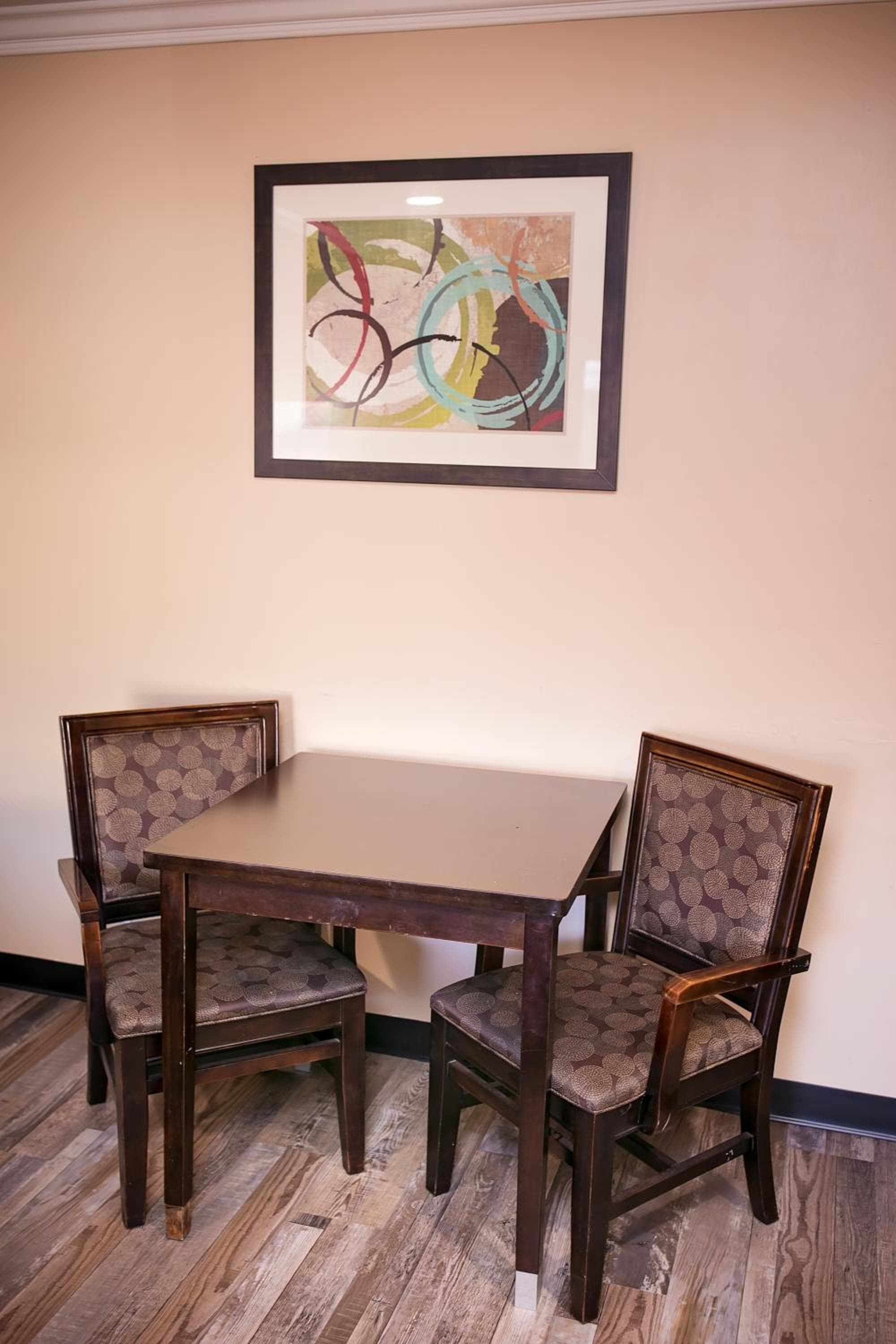 Rodeway Inn & Suites Bellflower