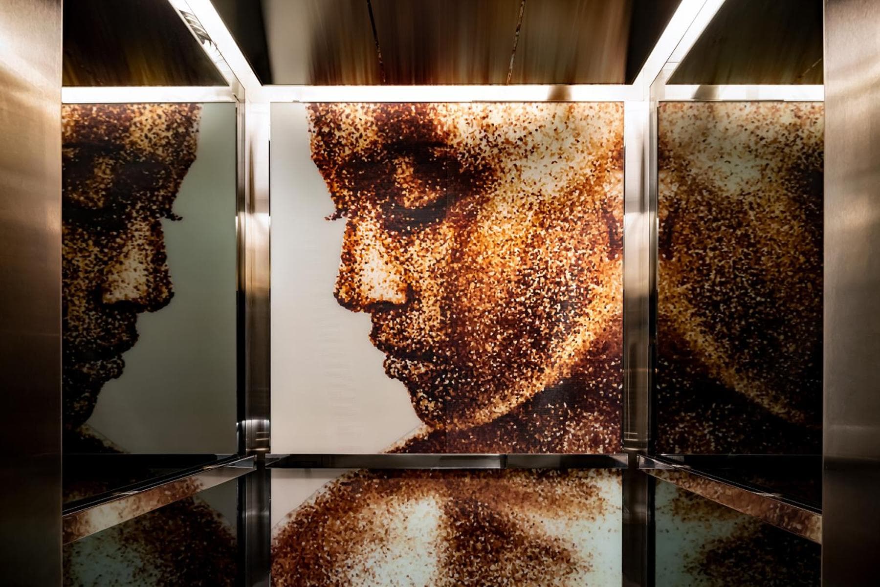 Humaniti Hotel Montreal, Autograph Collection