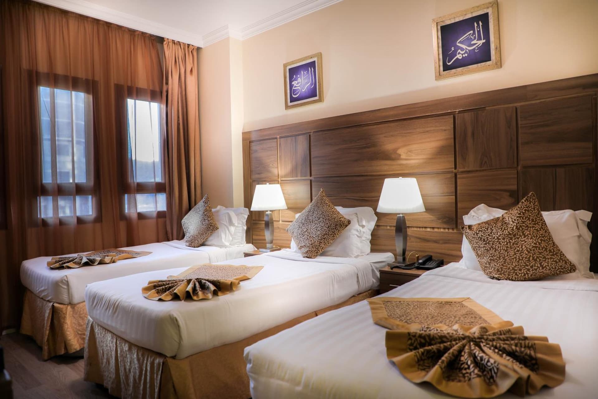 Kingsgate Hotel Deyar