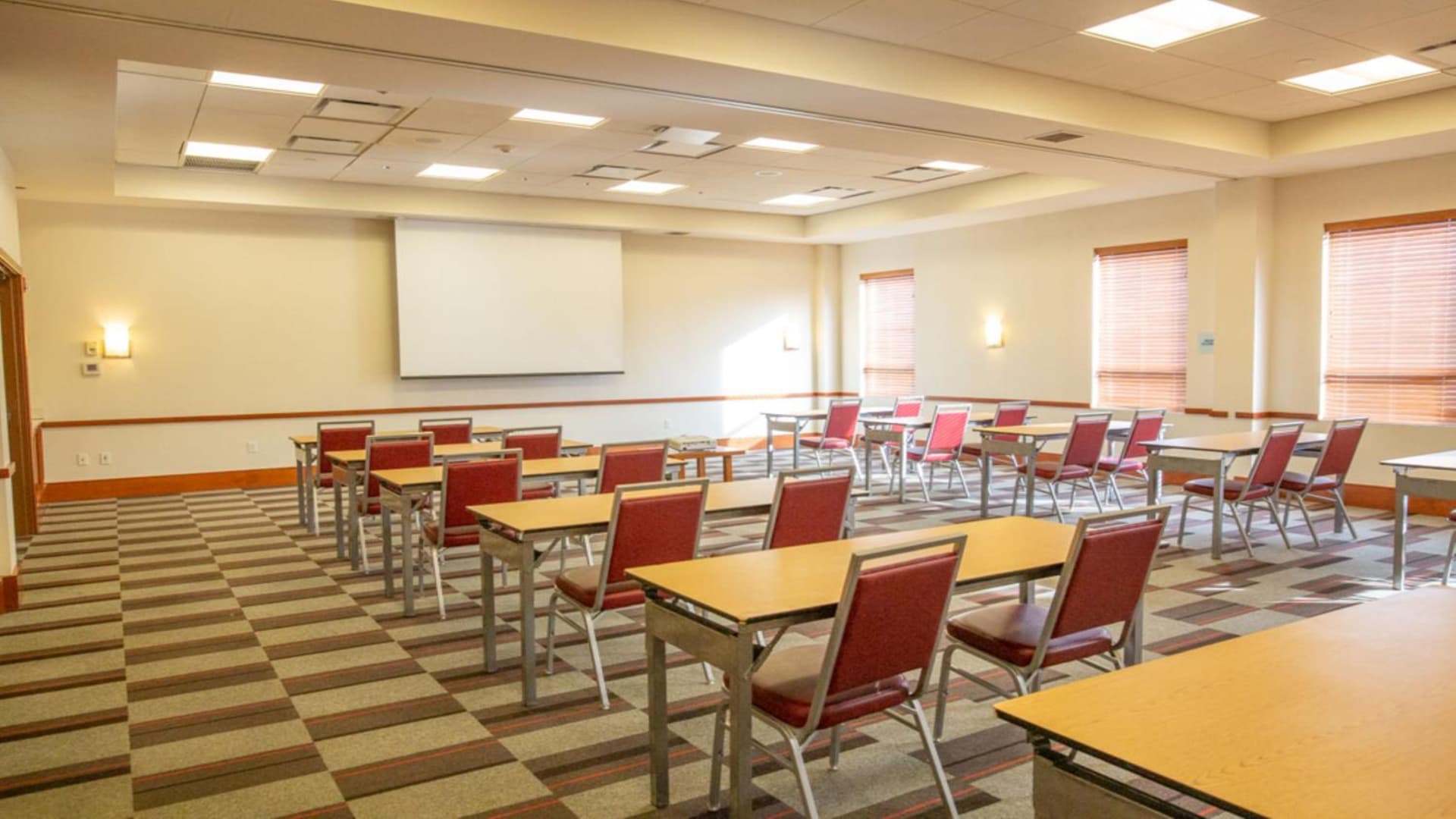 Holiday Inn Express Columbus Airport Easton