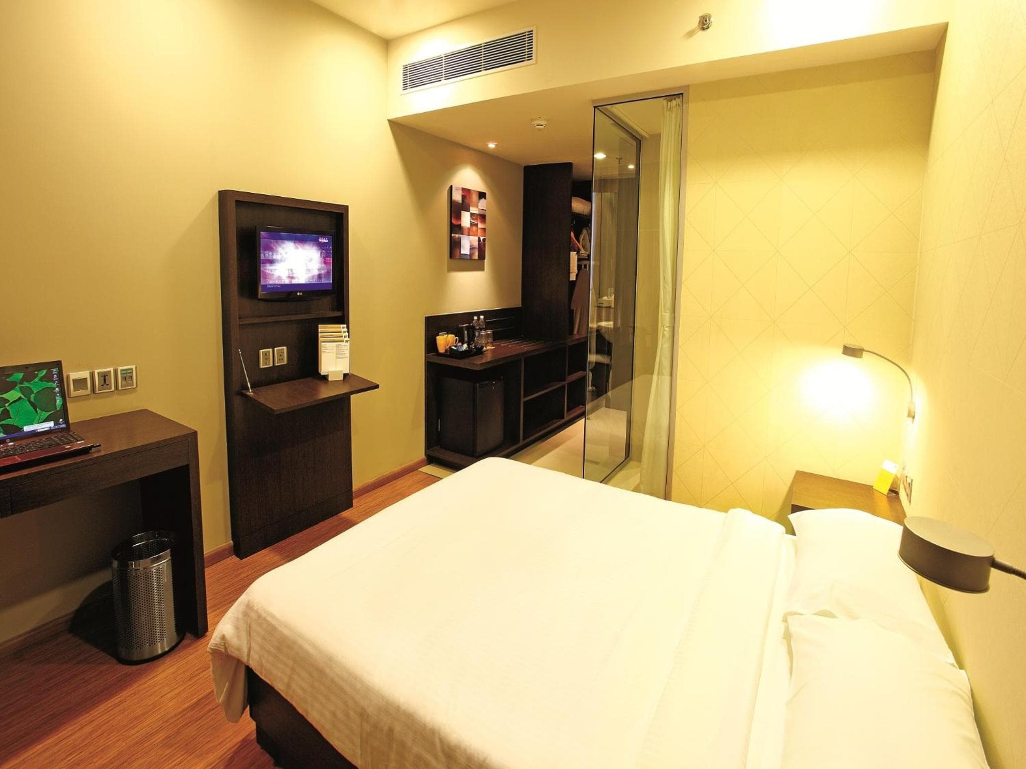 Keys Select by Lemon Tree Hotels, Hosur Road, Bengaluru