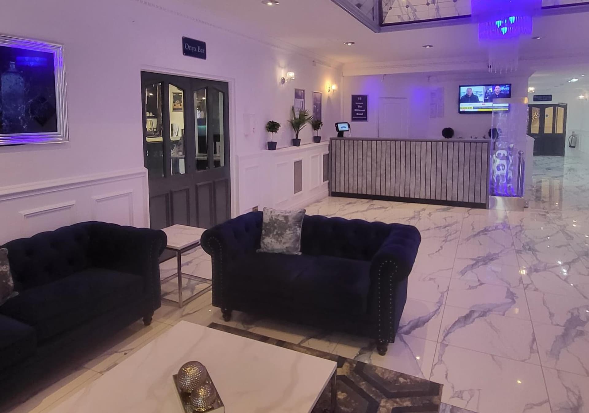 The Hillcrest Hotel