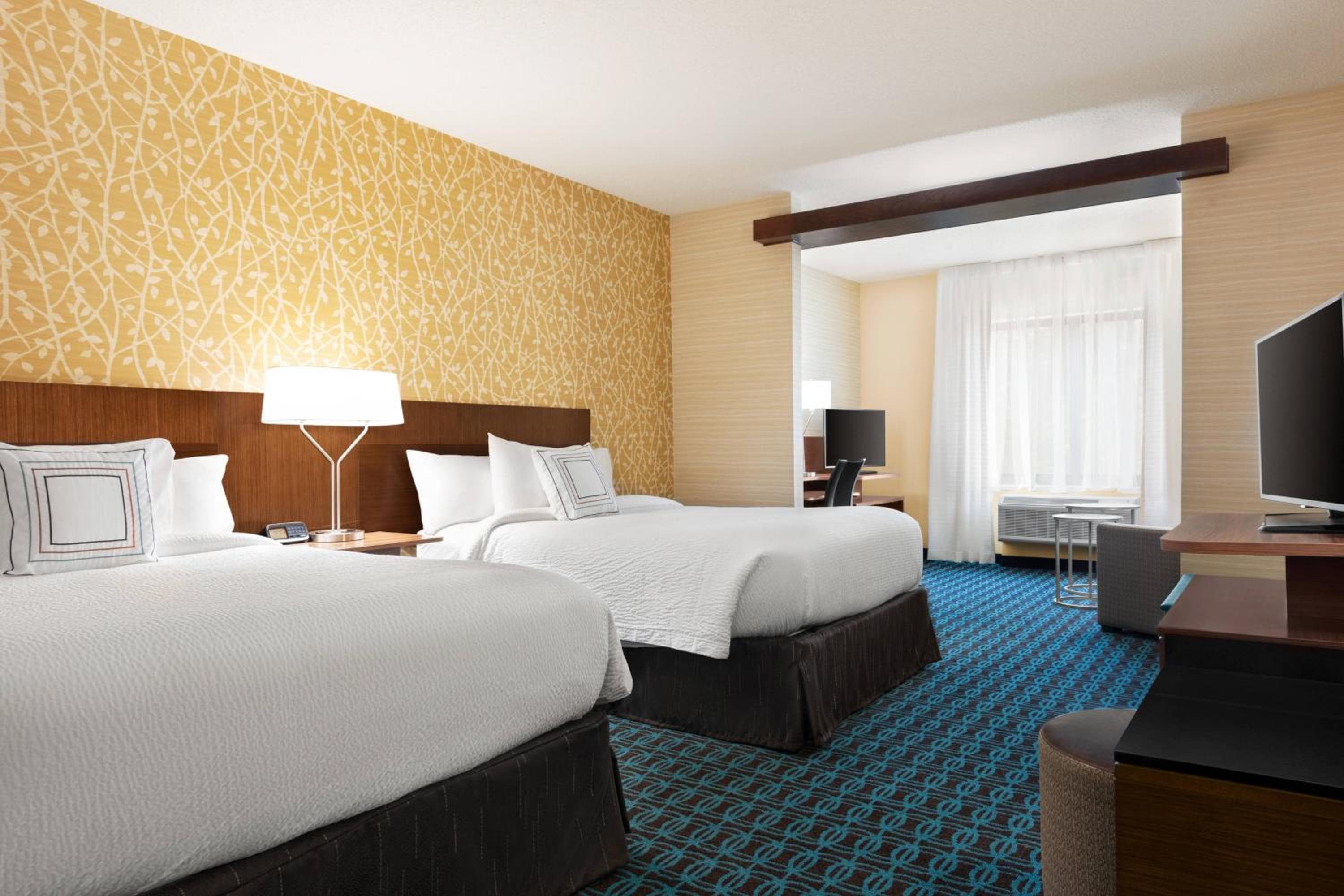 Fairfield Inn & Suites by Marriott Charlottesville Downtown/University Area